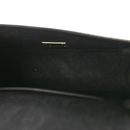 Louis Vuitton Reverse Monogram Tilsitt 5 of 9