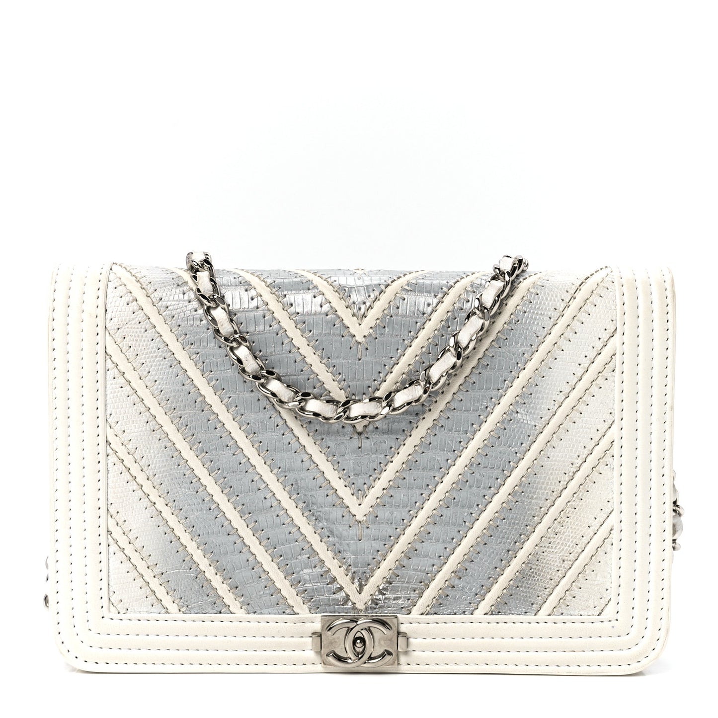Lizard Chevron Stitched Boy Wallet On Chain WOC White Silver