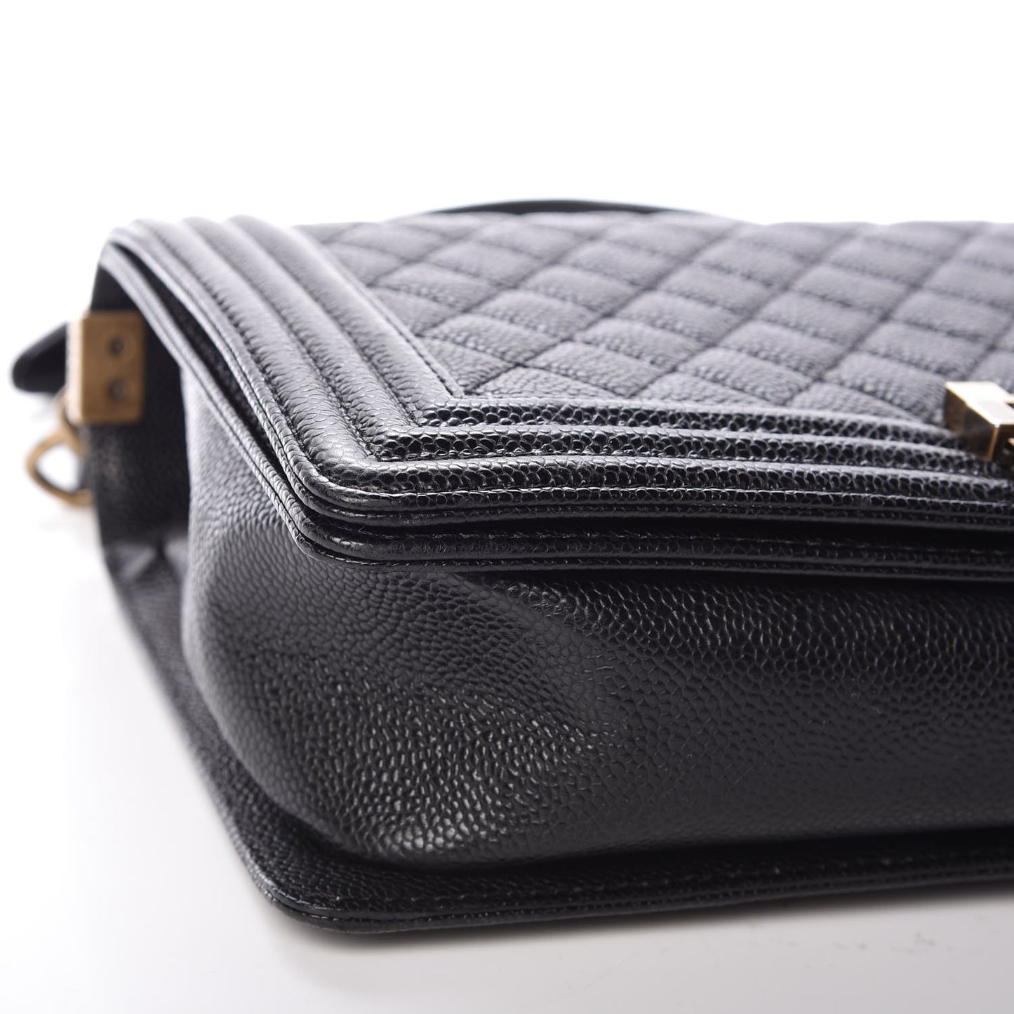 Caviar Quilted New Medium Boy Flap Black