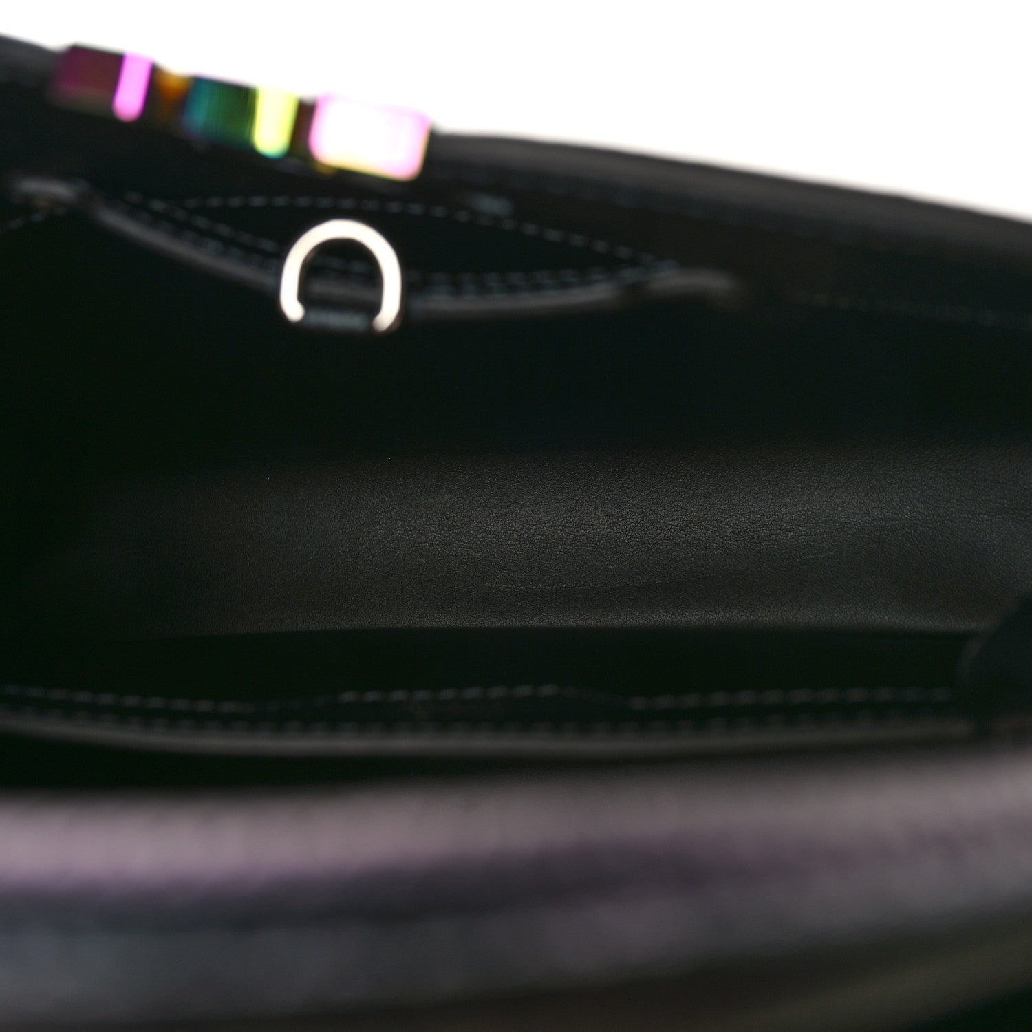 Louis Vuitton Taurillon Capucines BB Scarabeo Iridescent Black 5 of 8