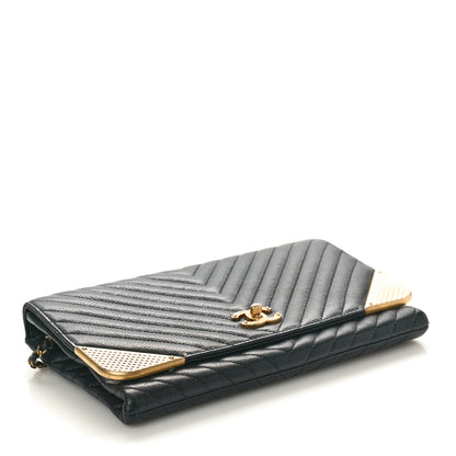 Chanel Calfskin Chevron Quilted Rock The Corner Clutch With Chain Black 4 of 10
