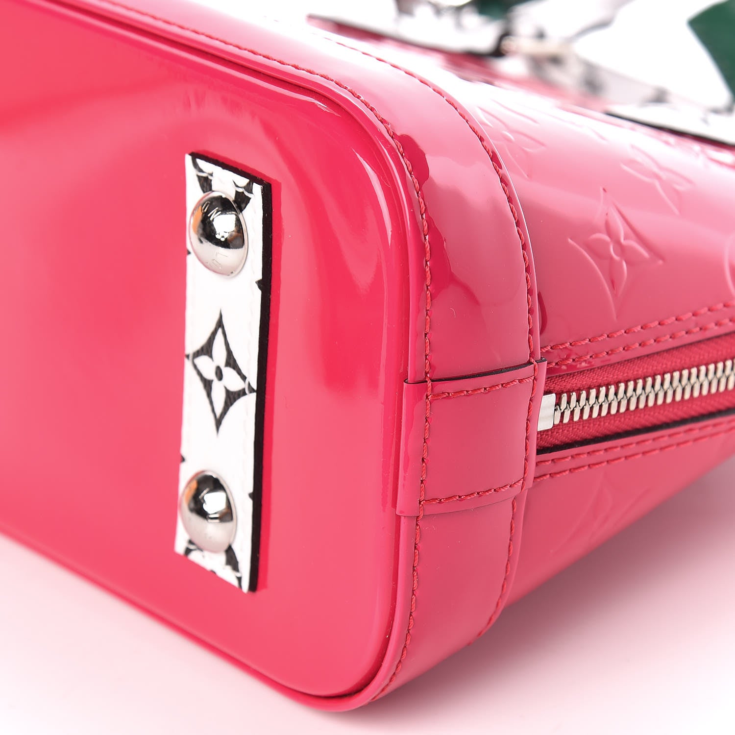 Louis Vuitton Vernis Alma BB Berlingot Pink 7 of 10