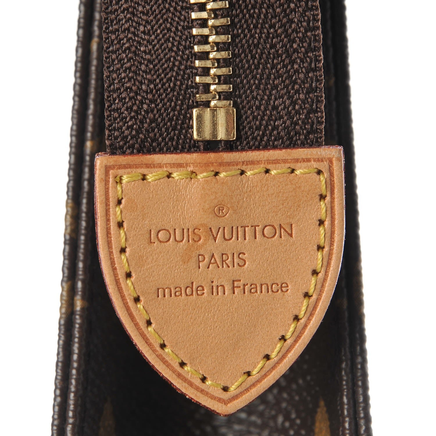 Louis Vuitton Monogram World Tour Toiletry Pouch 26 5 of 7