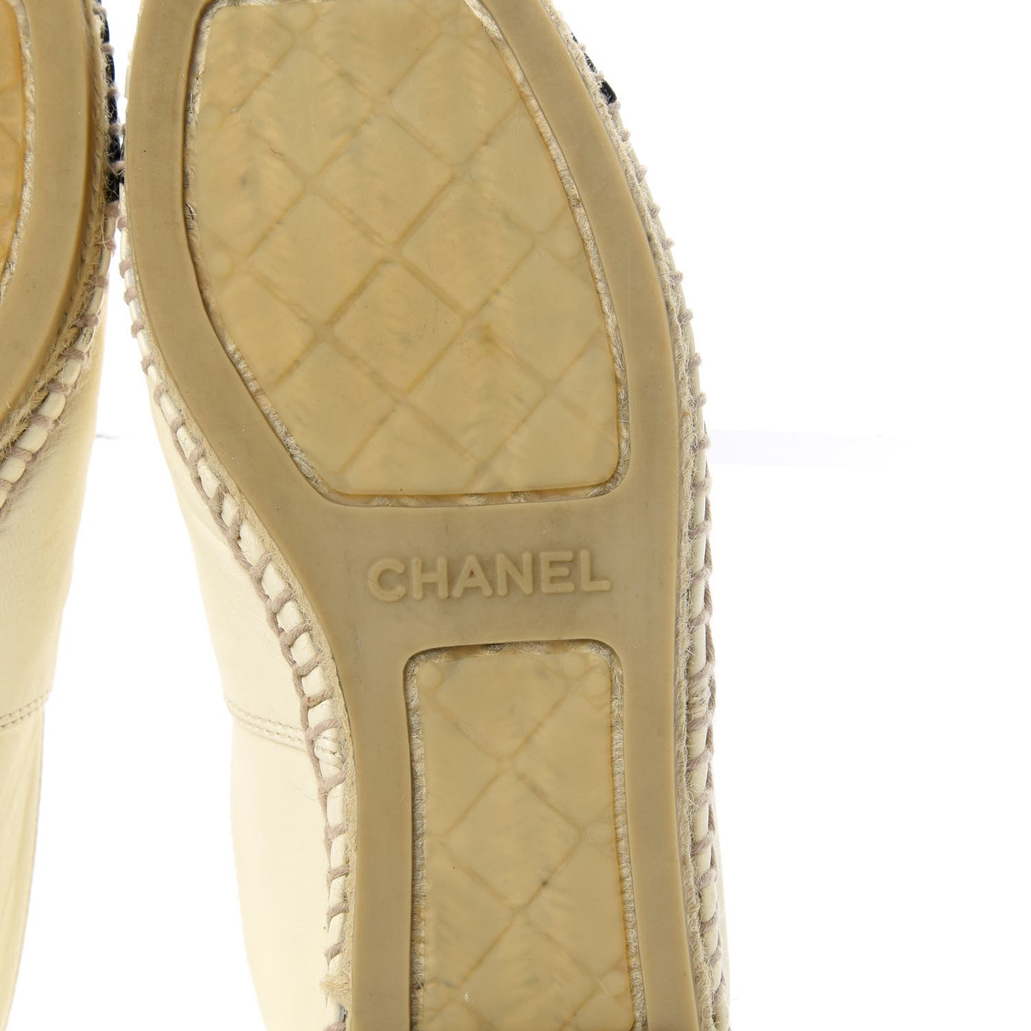 Lambskin CC Espadrilles 36 White Black