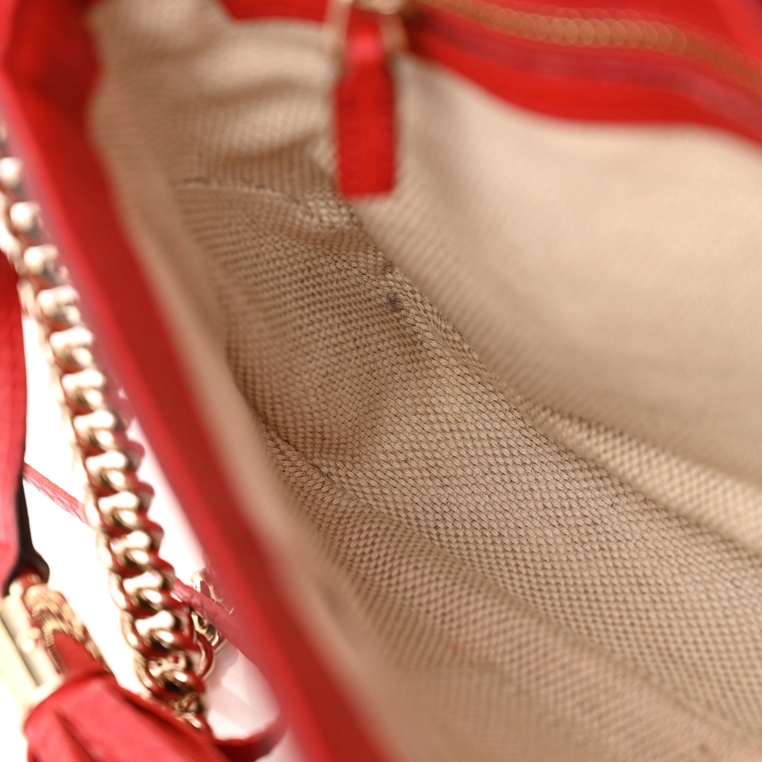 Gucci Pebbled Calfskin Medium Soho Flap Crossbody Vibrant Red 12 of 14