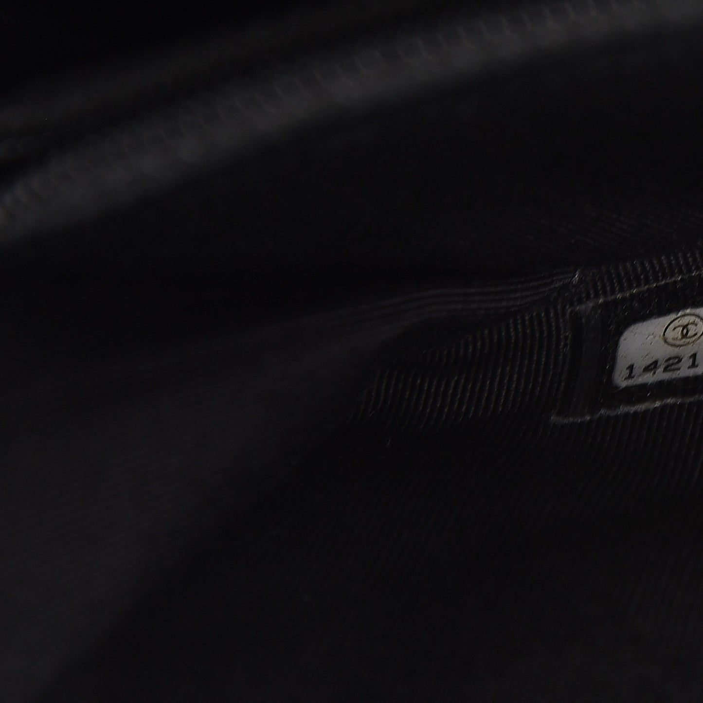 Caviar Quilted Large Gusset Flap Wallet Black