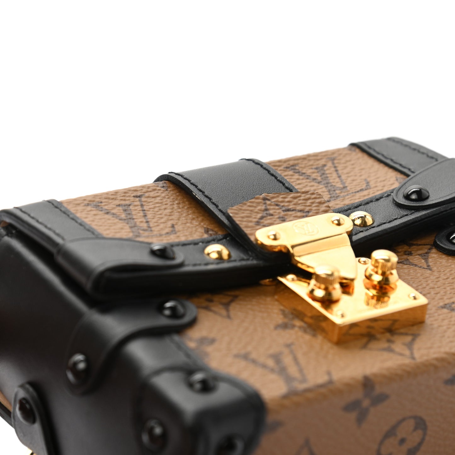 Reverse Monogram Essential Trunk Black
