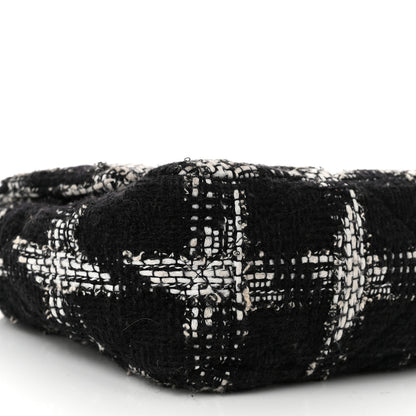 Chanel Tweed Houndstooth Quilted Medium Chanel 19 Flap Black White 9 of 10