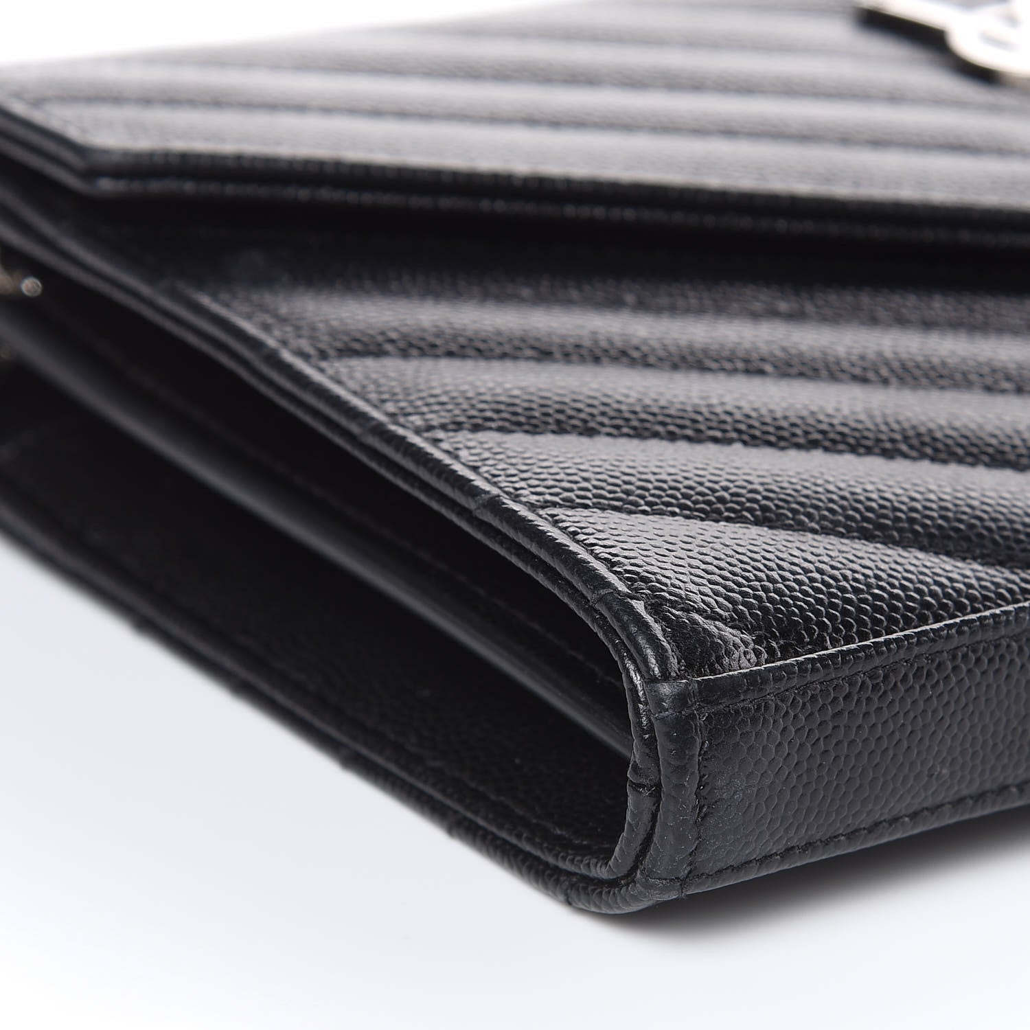 Saint Laurent Grain De Poudre Matelasse Chevron Monogram Chain Wallet Black 8 of 10