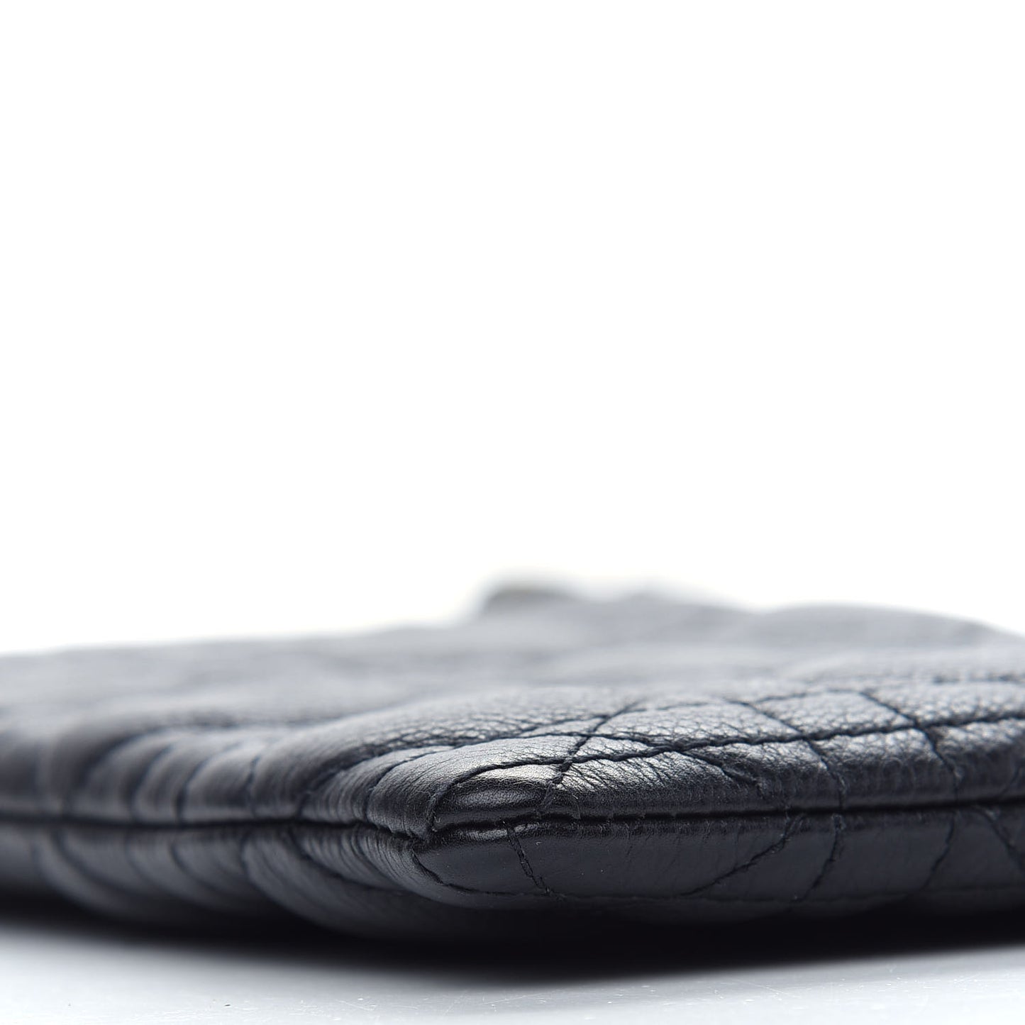Supple Calfskin Cannage Caro Multifunctional Pouch Black
