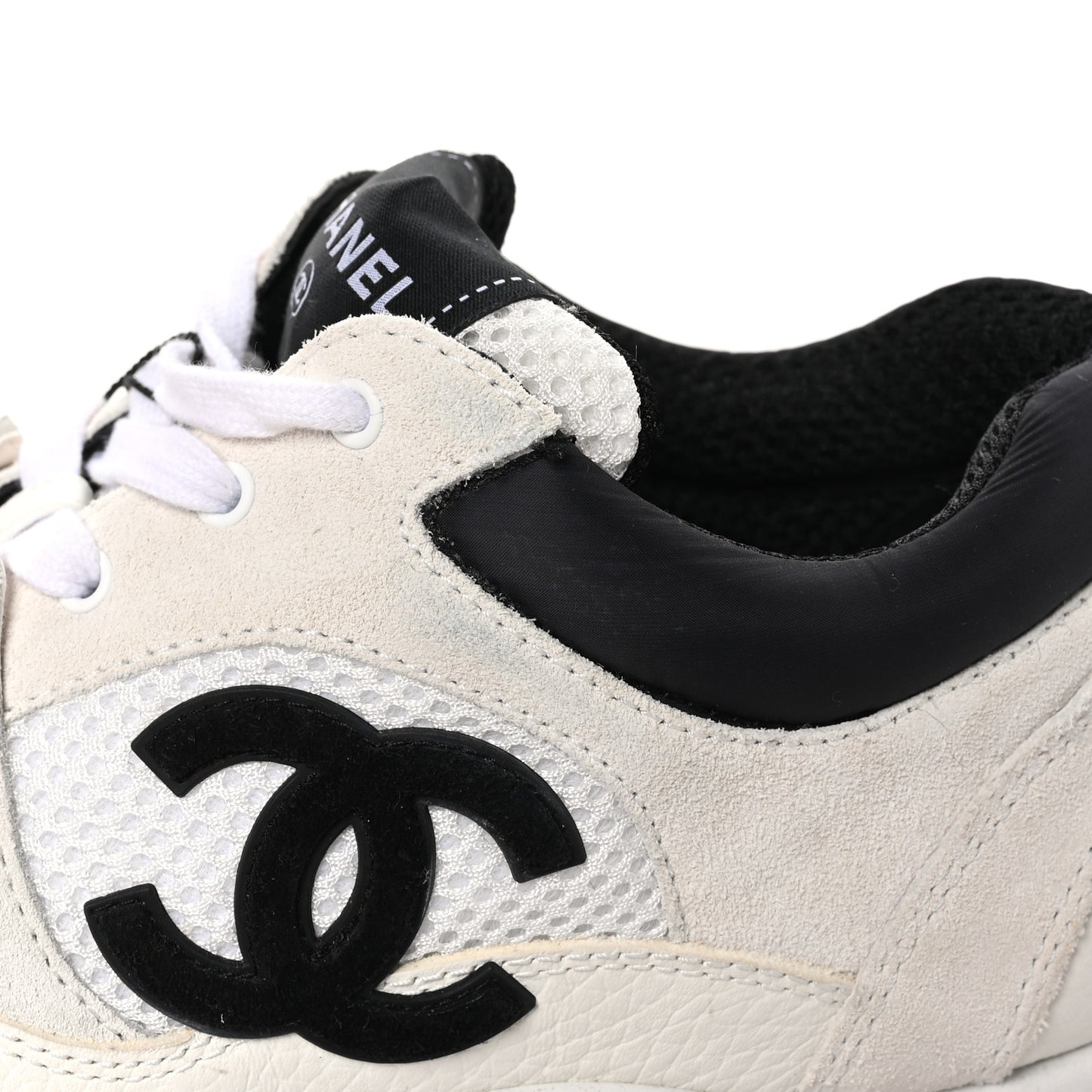 Mesh Suede Calfskin Grained Calfskin Womens CC Sneakers 39.5 White Black