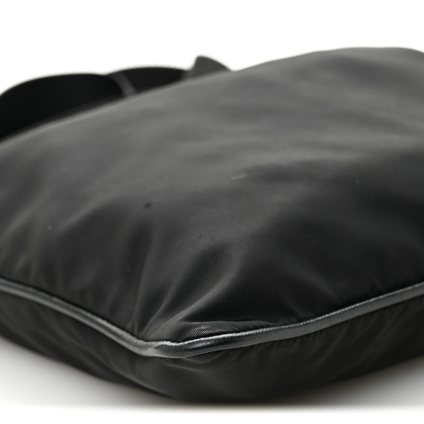 Tessuto Nylon Saffiano Flat Messenger Bag Black