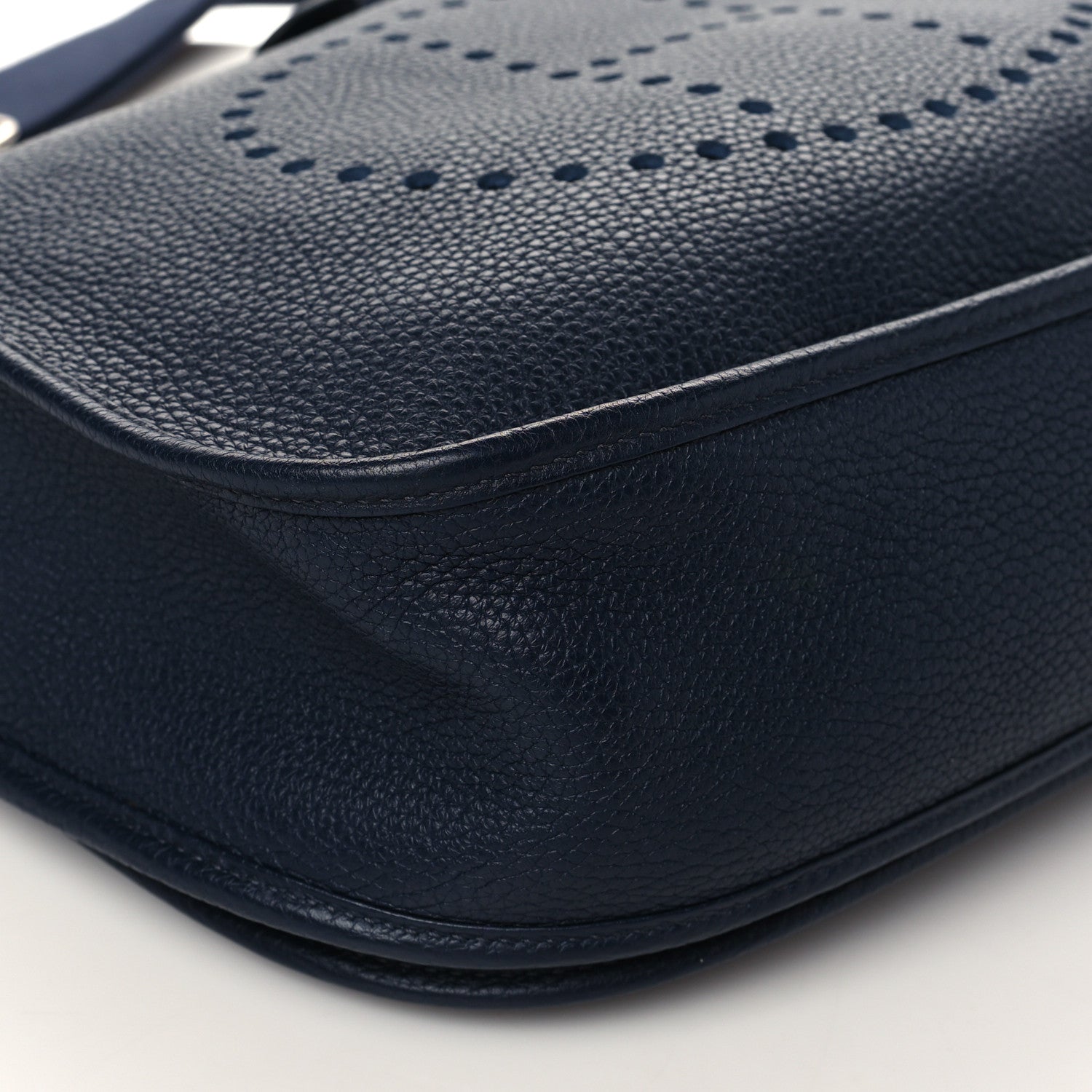 Hermes Taurillon Clemence Evelyne III GM Bleu Nuit 8 of 9