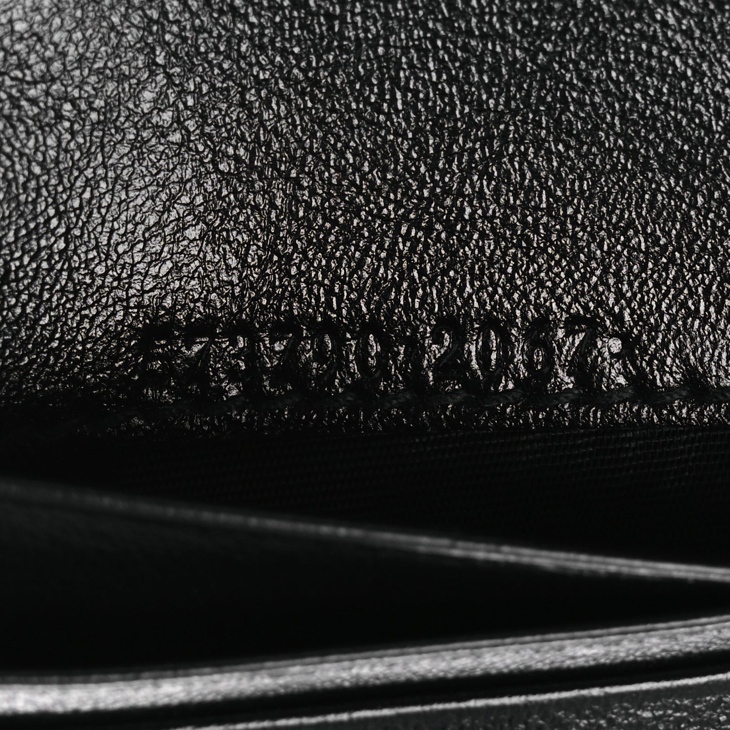 Calfskin Web Rajah Chain Card Case Wallet Black