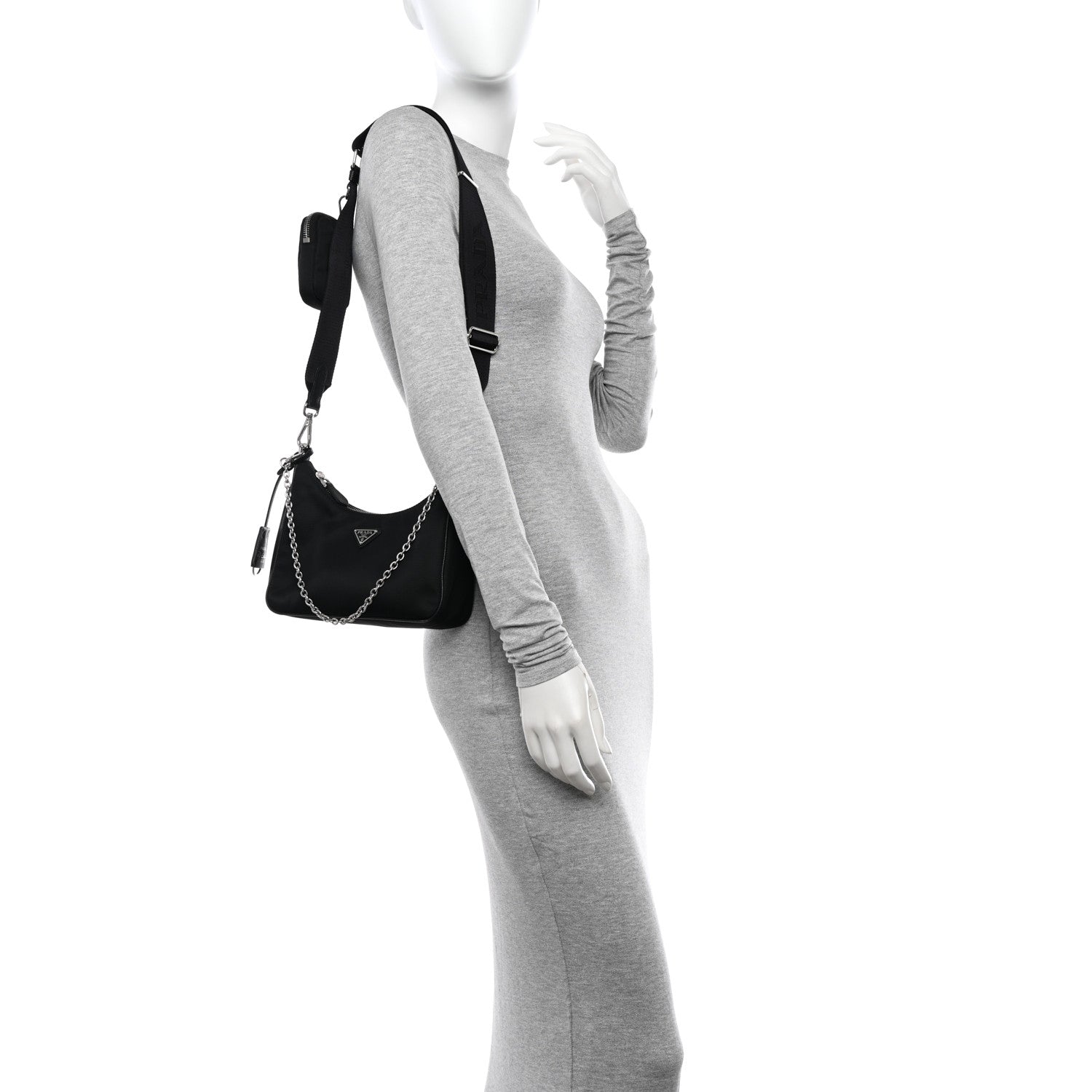 Prada Nylon Re-Edition 2005 Shoulder Bag Black 2 of 9