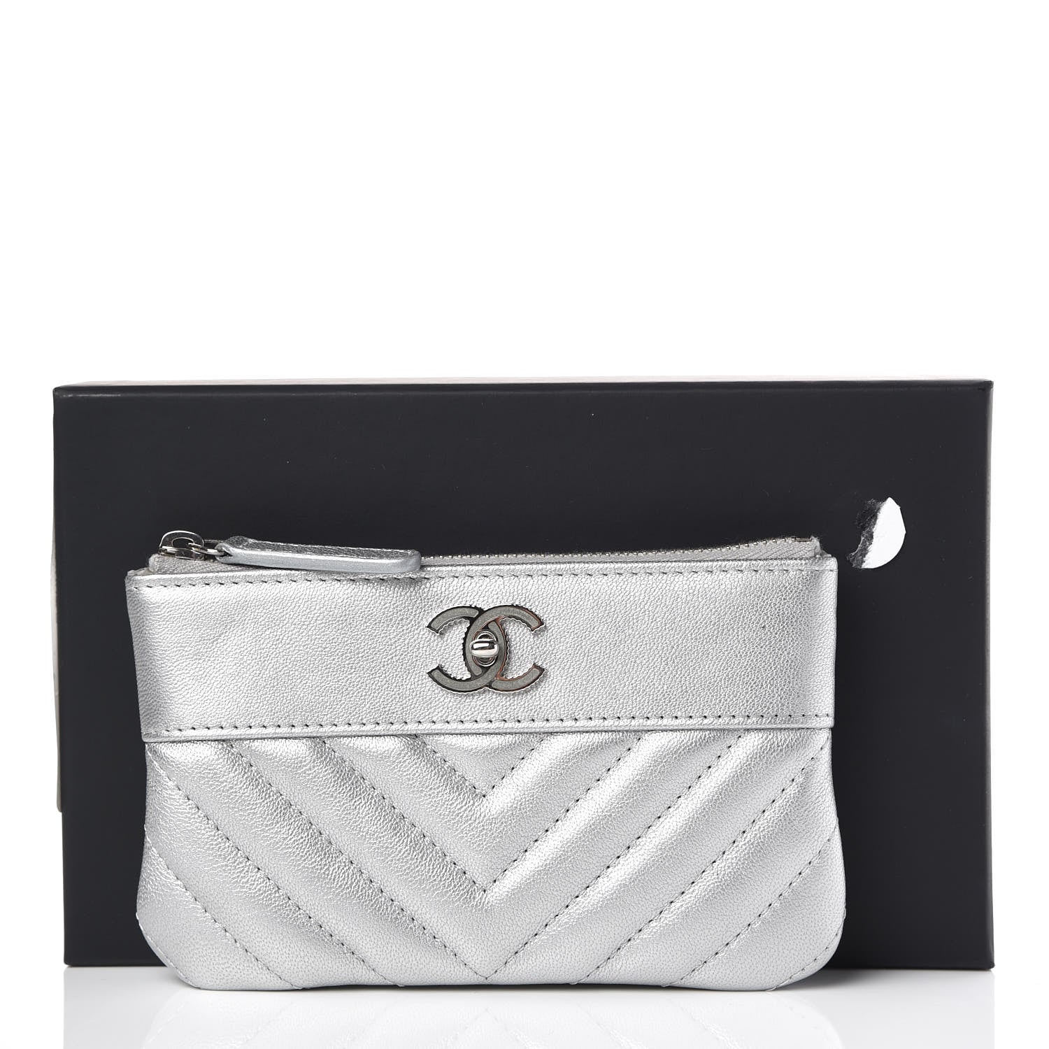 Chanel Metallic Sheepskin Chevron Quilted Small Vintage Mademoiselle Cosmetic Case Silver 10 of 10