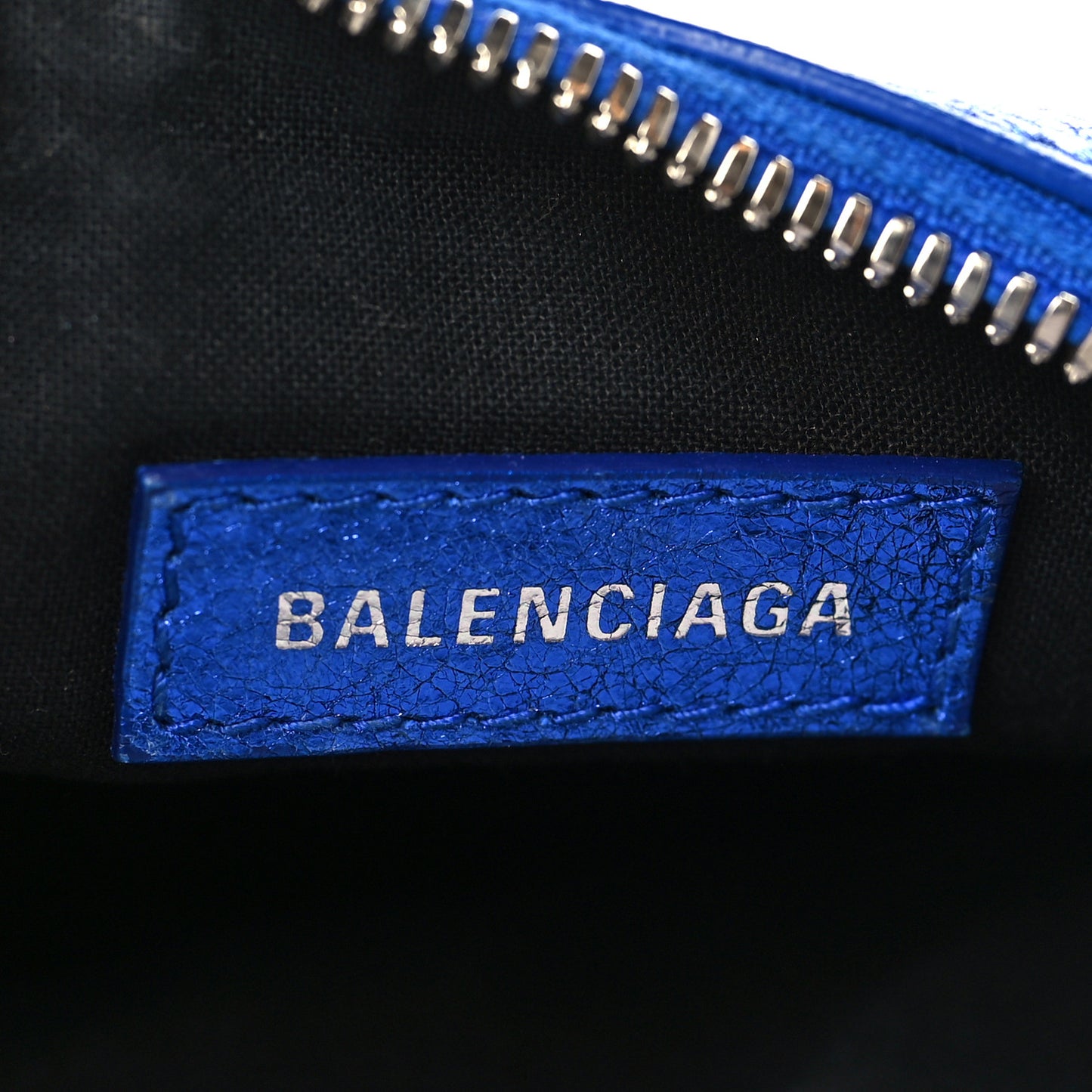 Metallic Arena Agneau Le Cagole Shoulder Bag XS Blue