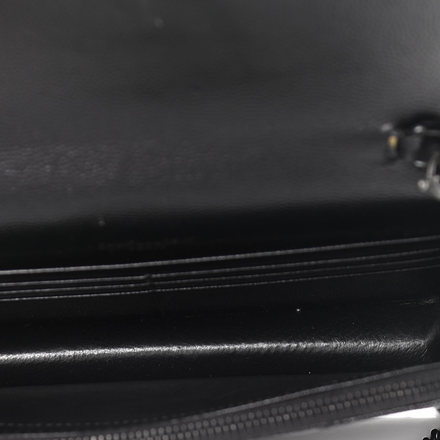 Saint Laurent Grain De Poudre Matelasse Chevron Monogram Envelope Chain Wallet Black 4 of 14