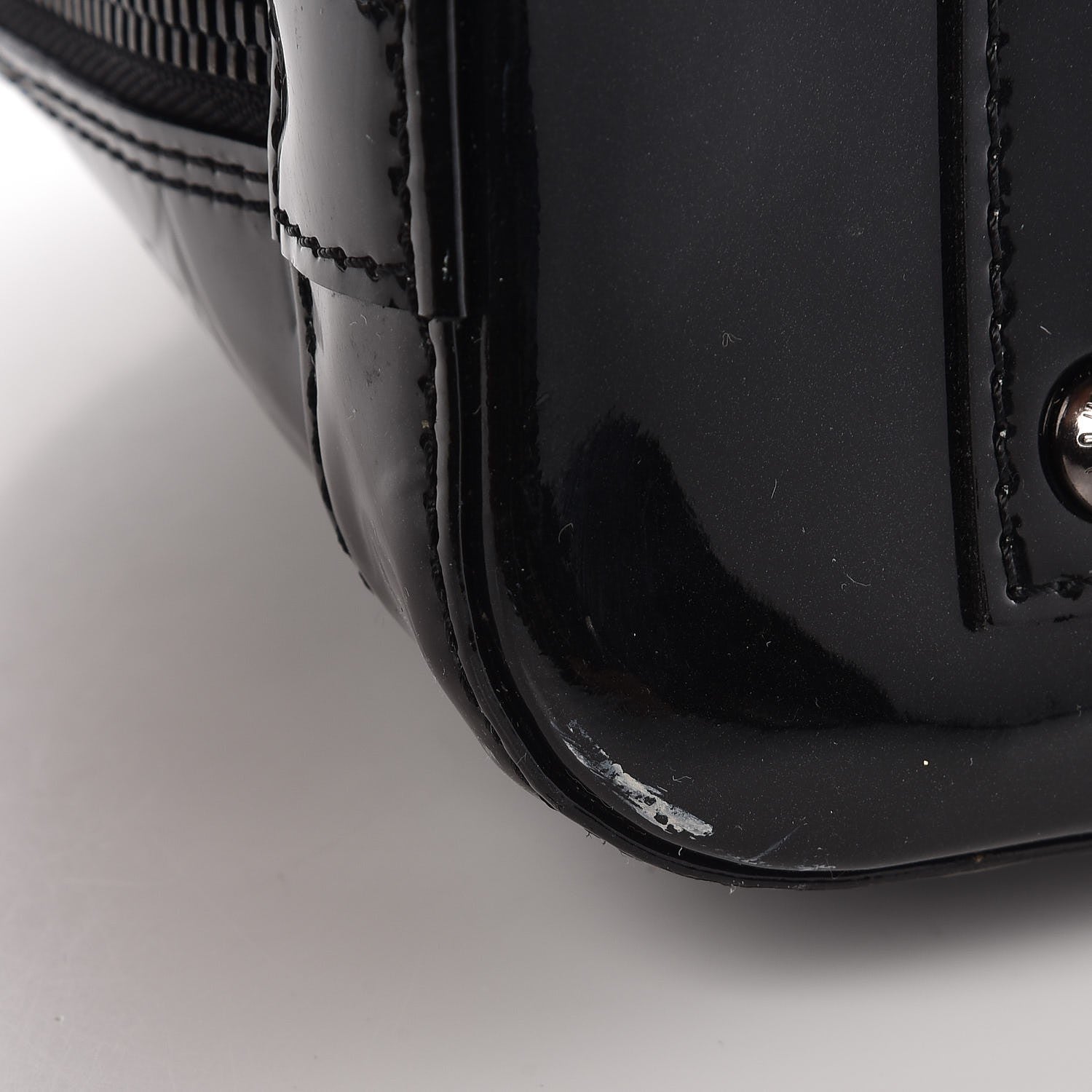 Louis Vuitton Vernis Alma BB Noir Magnetique 16 of 17