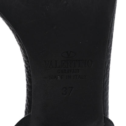 Valentino Garavani Pebbled Calfskin Onyx Rockstud Rolling 60mm City Sandals 37 Black 7 of 7
