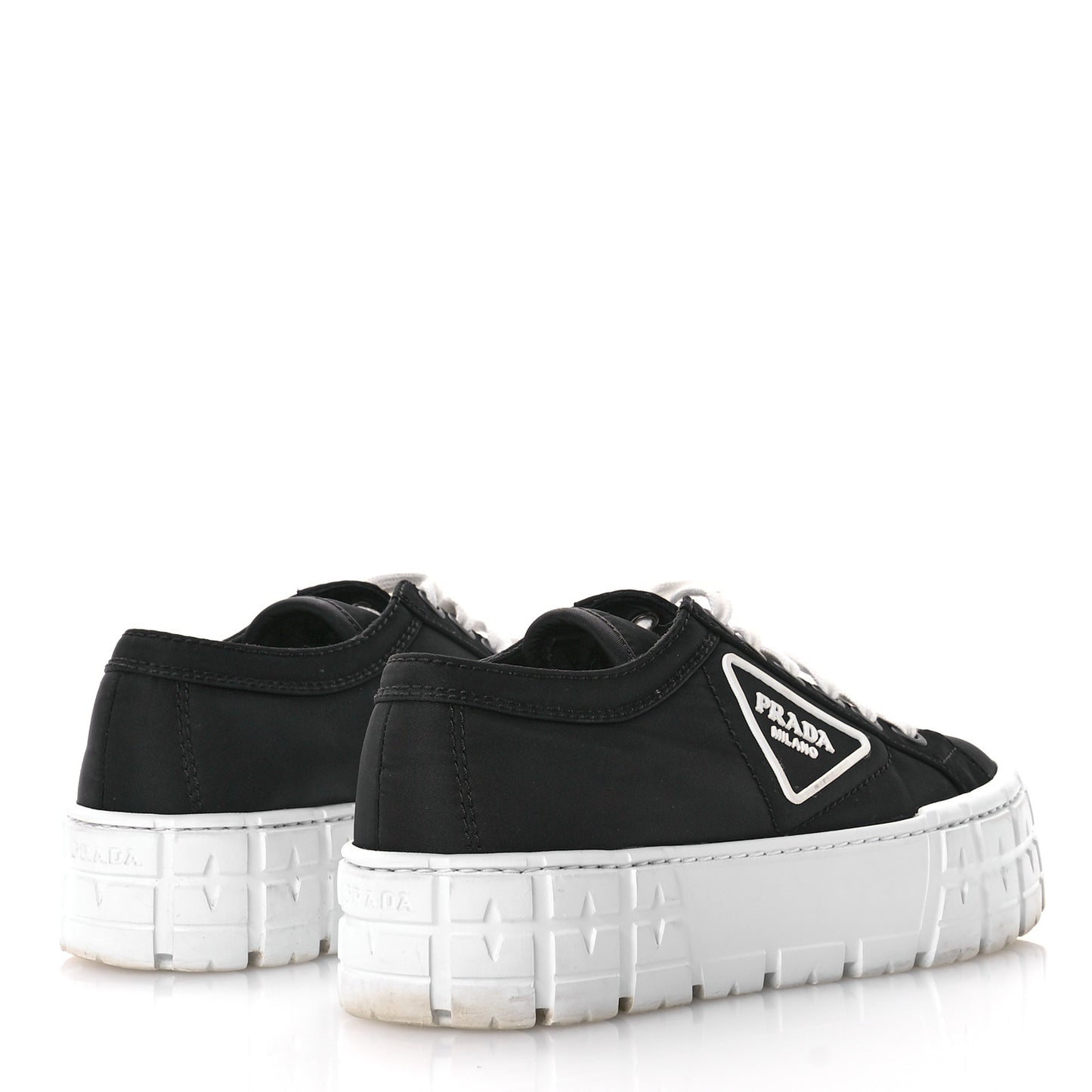 Re-Nylon Gabardine Triangle Logo Double Wheel 50mm Sneakers 37 Black
