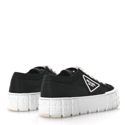 Prada Re-Nylon Gabardine Triangle Logo Double Wheel 50mm Sneakers 37 Black 5 of 8