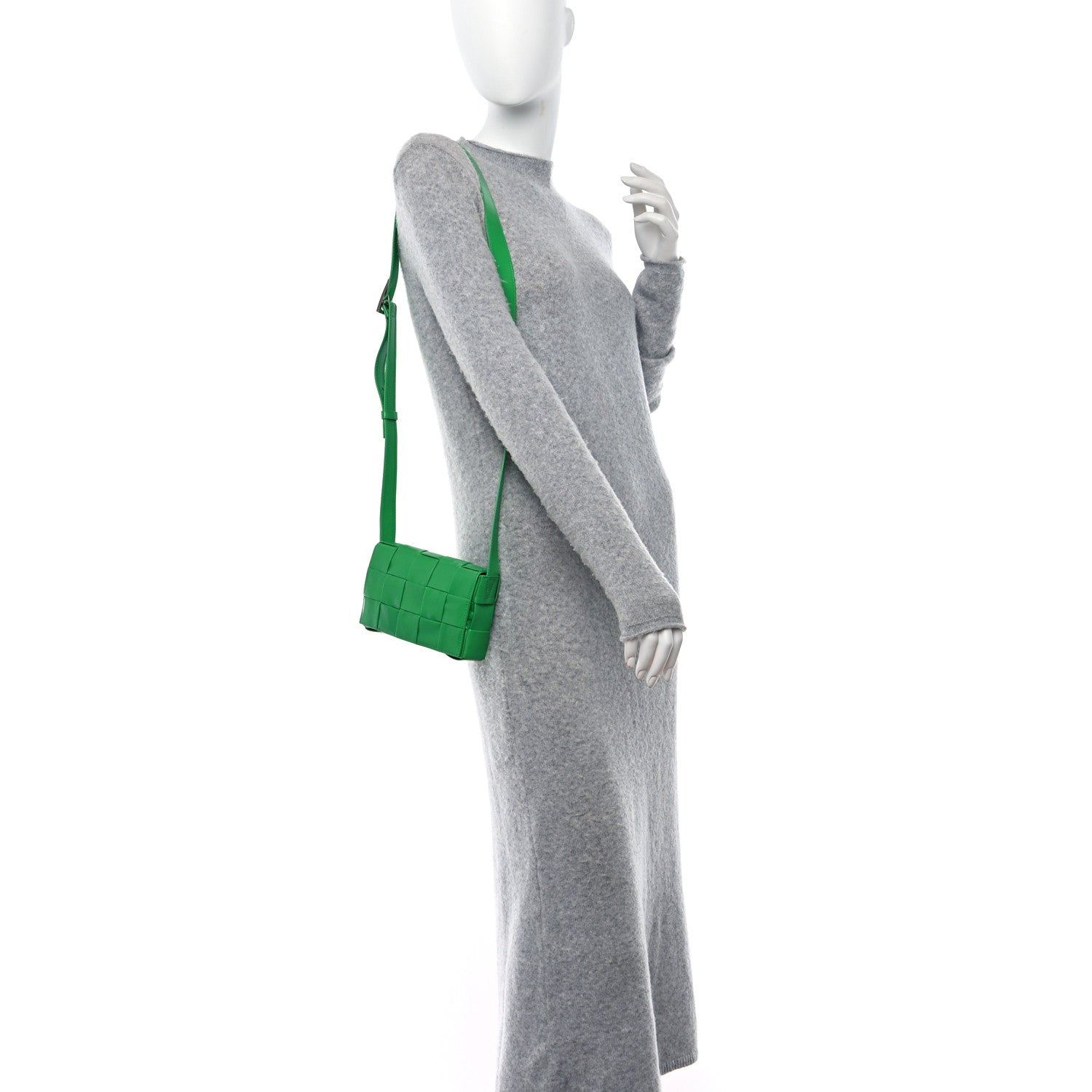 Bottega Veneta Paper Calfskin Maxi Intreccio Small Cassette Crossbody Bag Grass 2 of 12