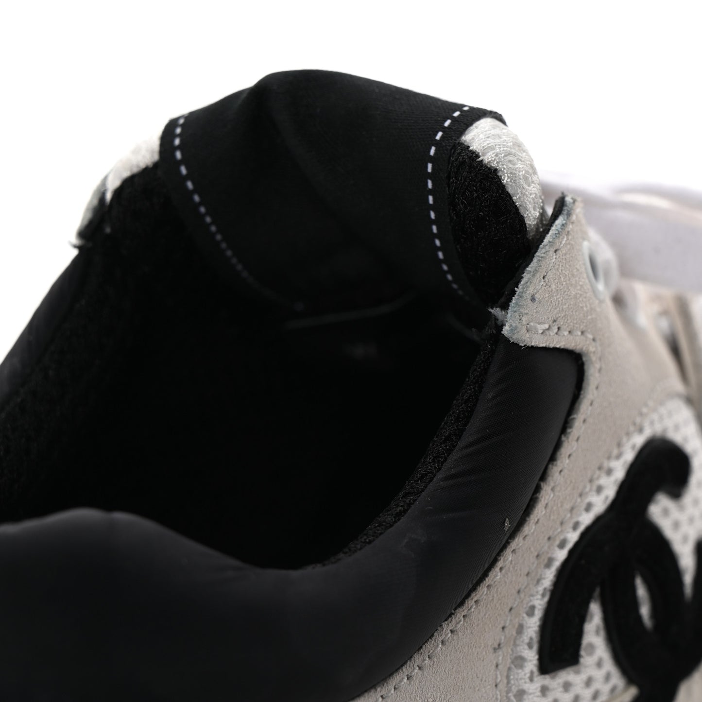 Mesh Suede Calfskin Grained Calfskin Womens CC Sneakers 35.5 White Black