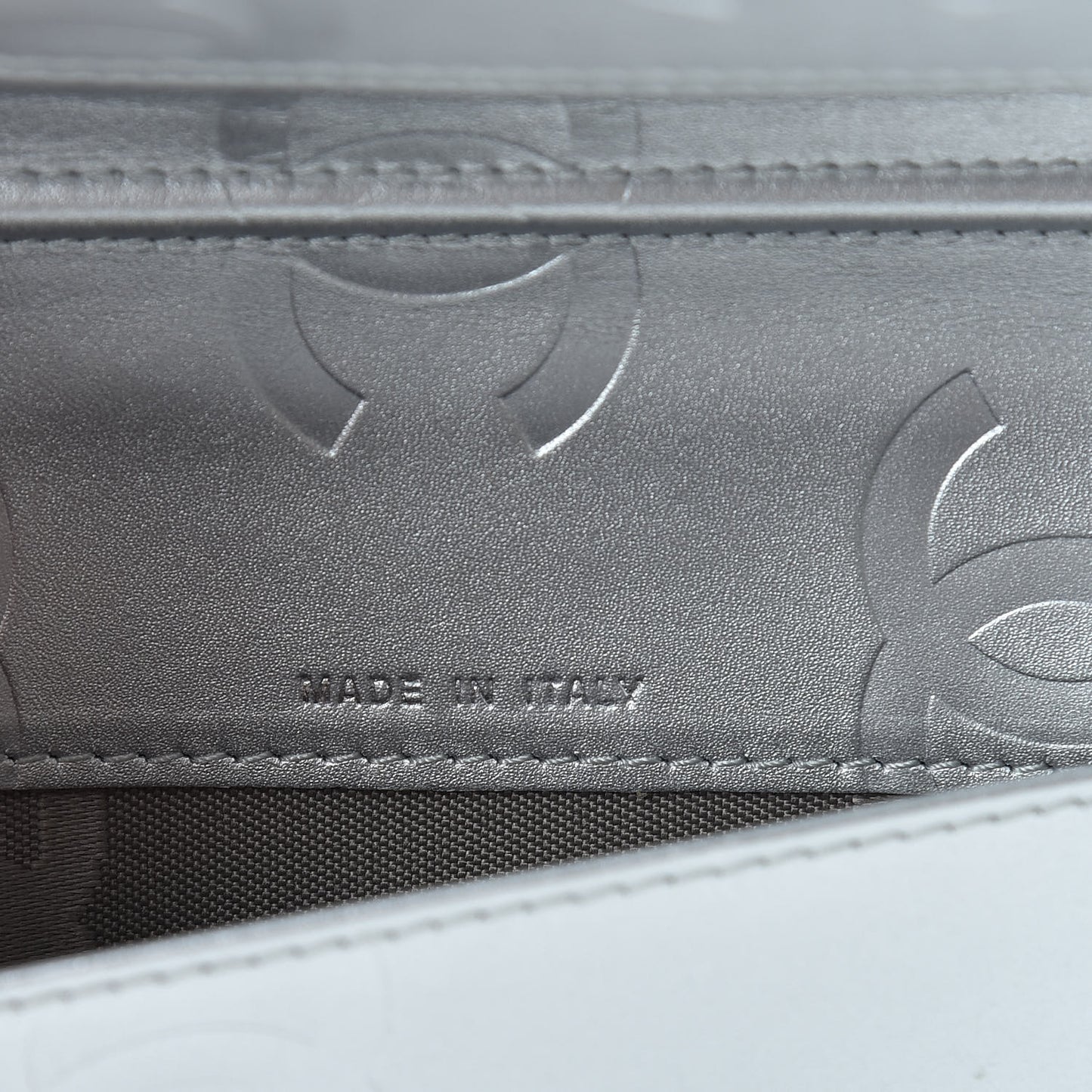 Calfskin Quilted Cambon Agenda Planner Black Silver