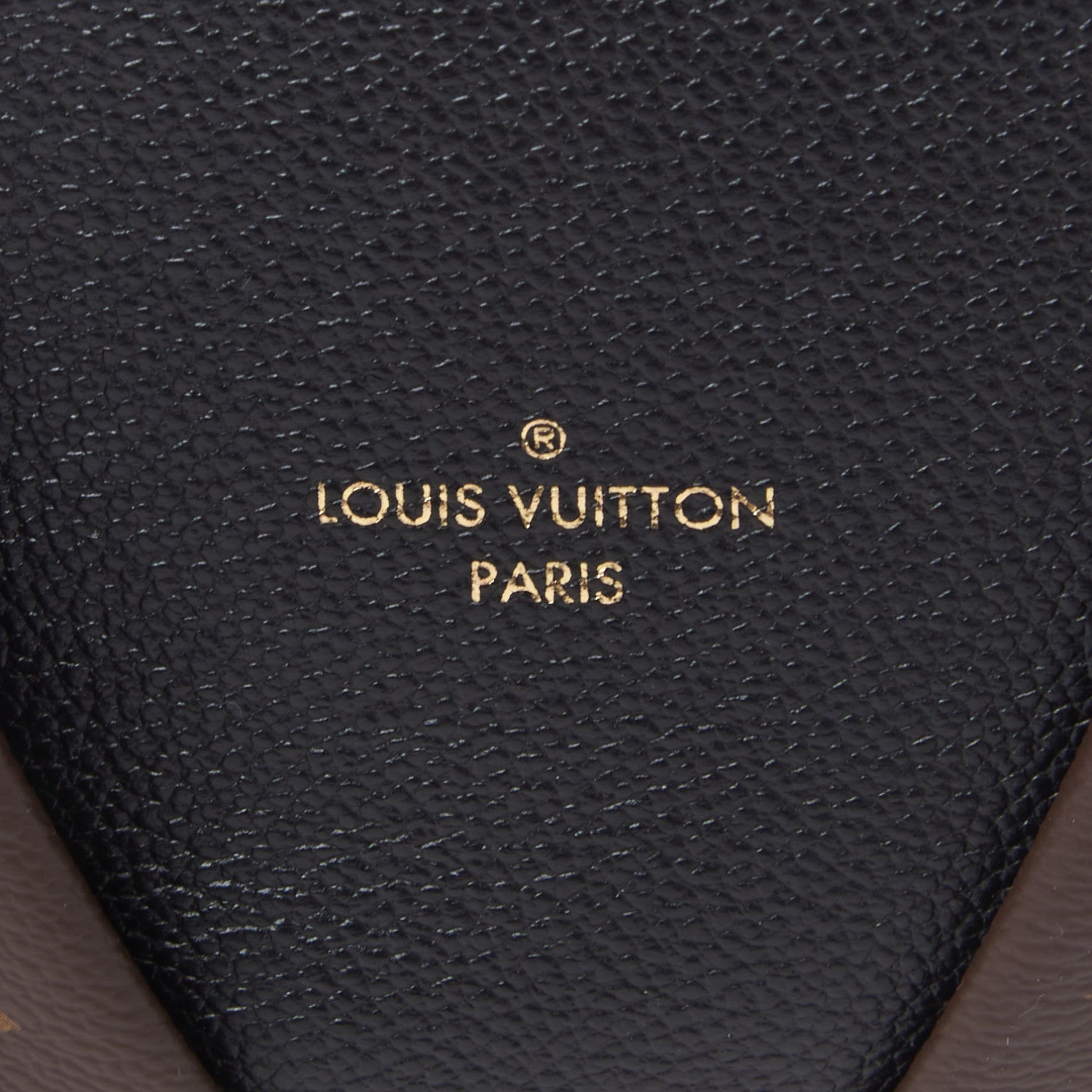 Louis Vuitton Monogram V Tote MM Black 14 of 17