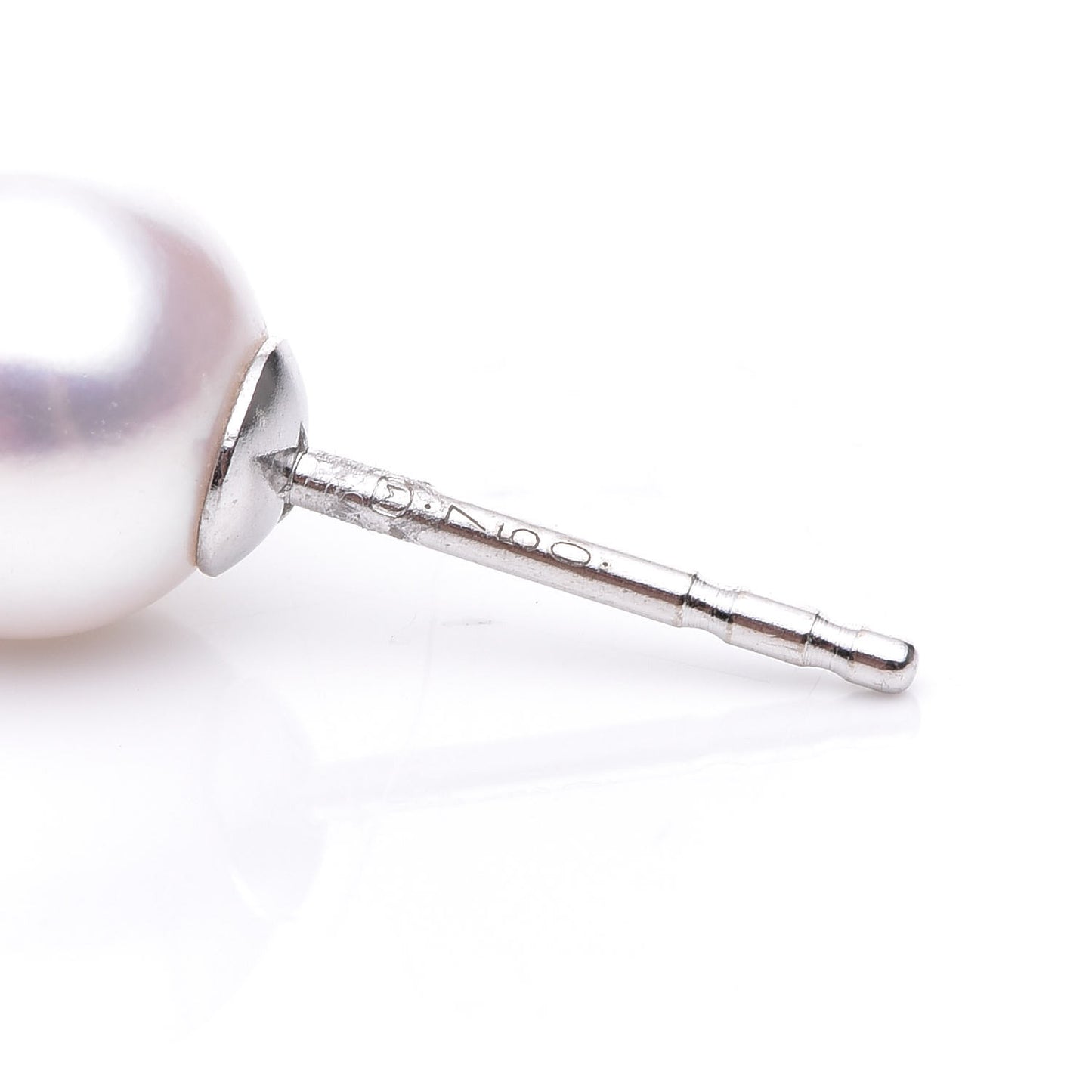 18K White Gold Akoya Pearl 7mm Stud Earrings