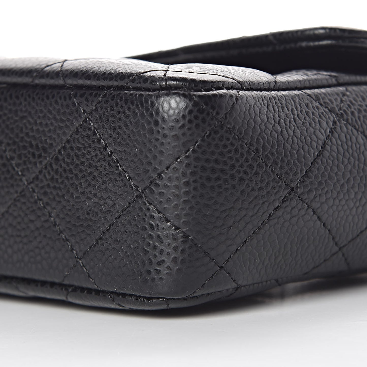 Caviar Quilted East West Flap Black
