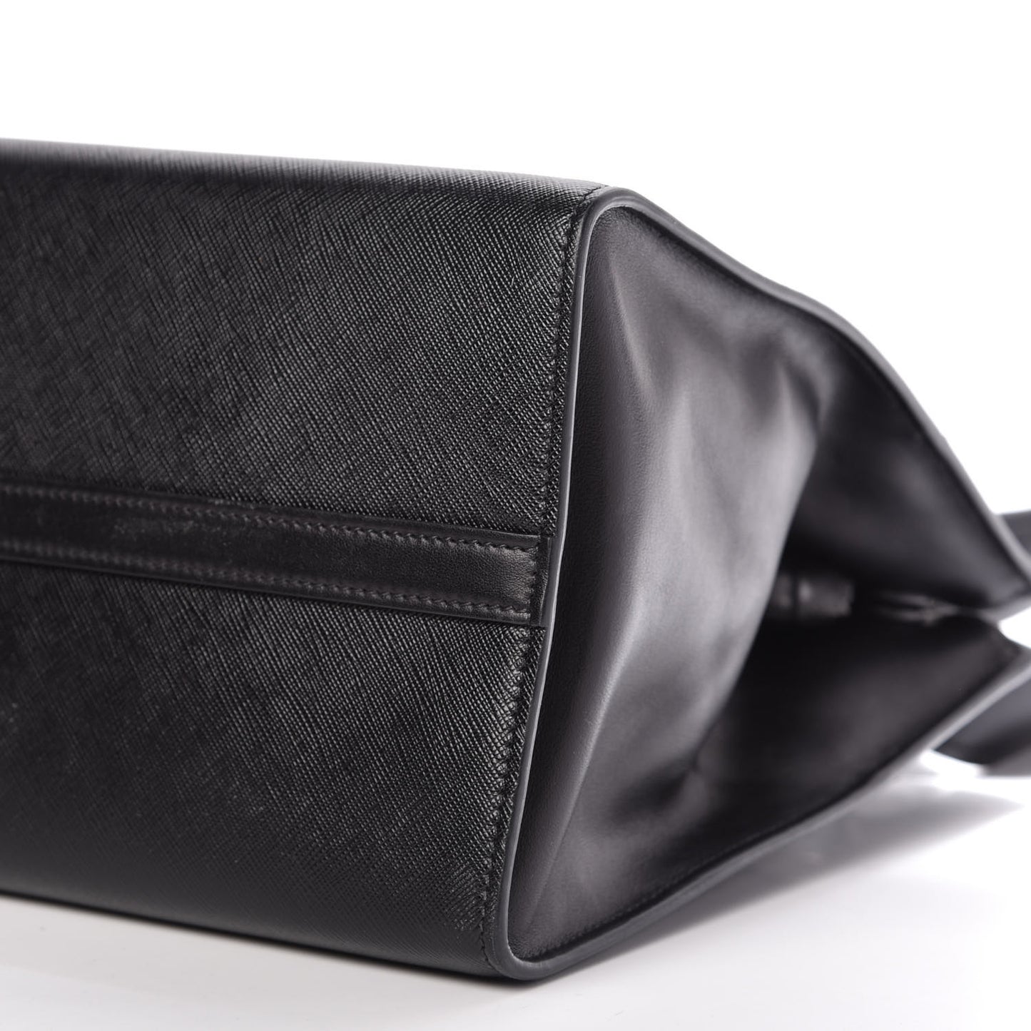 Saffiano City Calfskin Medium Esplanade Tote Black