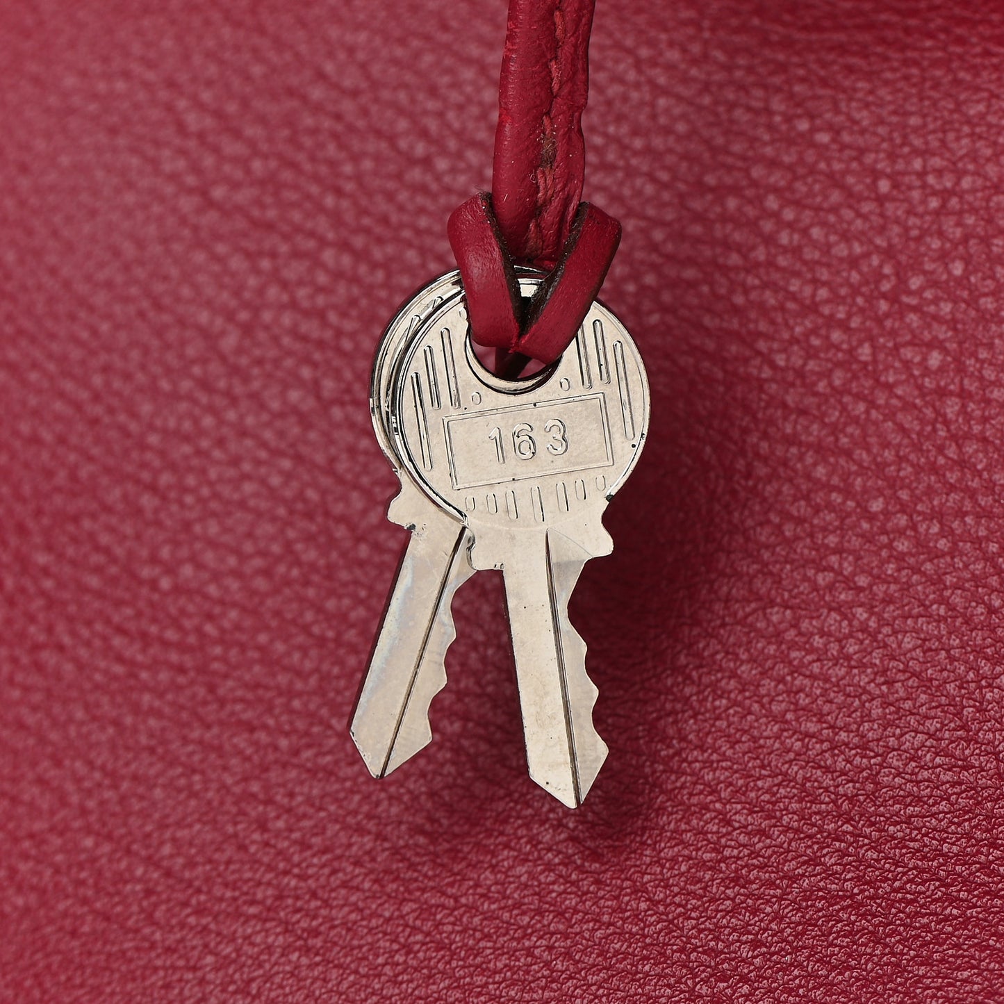 Swift Birkin 35 Rubis