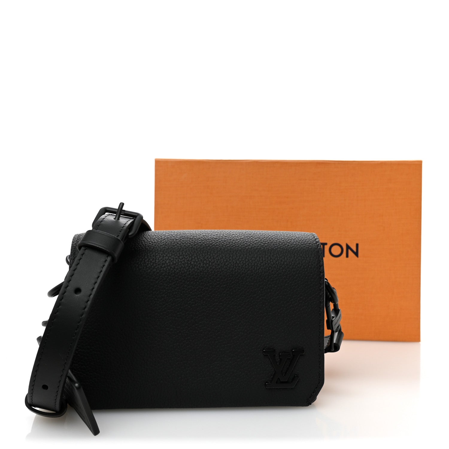 Louis Vuitton Calfskin Aerogram Fastline Wearable Wallet Black