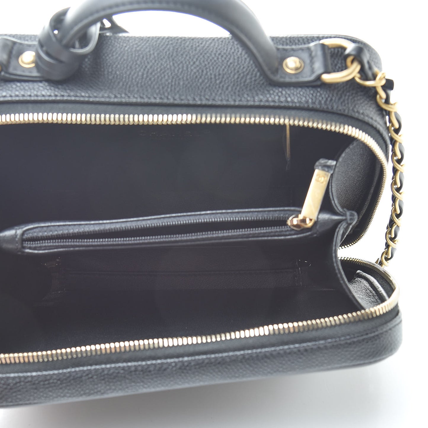 Caviar Quilted Medium CC Filigree Vanity Case Black