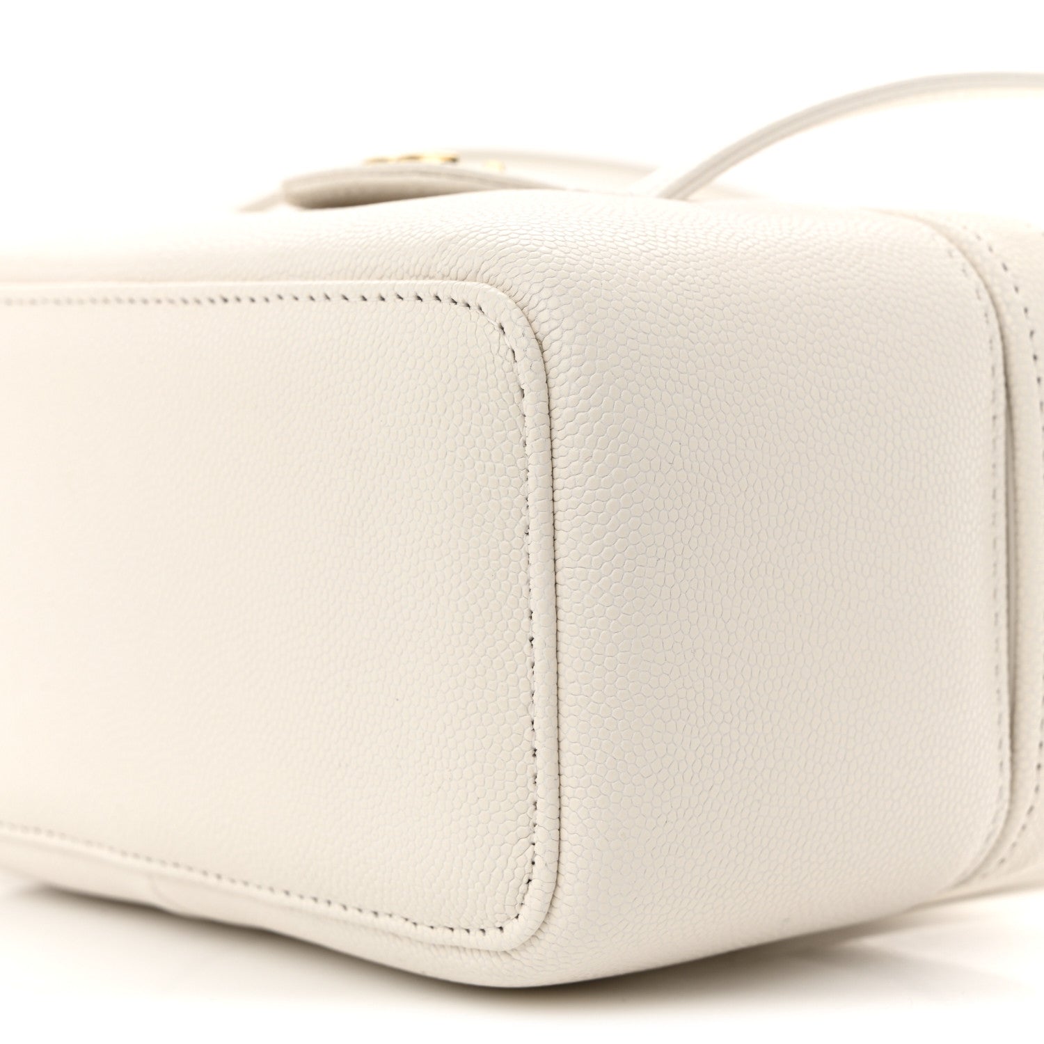 Chanel Shiny Caviar Preppy Coco Long Vanity With Strap White 10 of 10