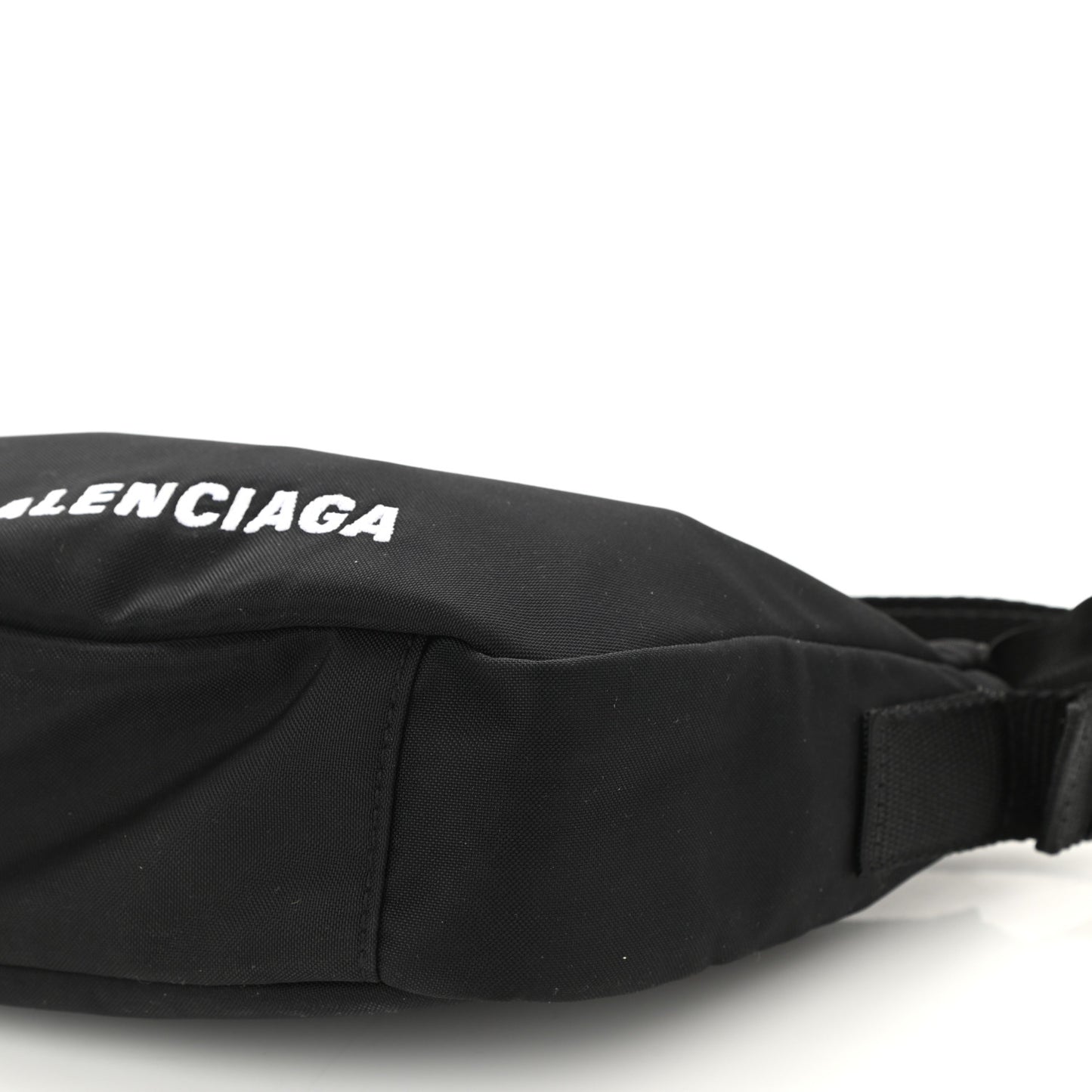 Recycled Sport Nylon Logo Embroidered Wheel Sling Bag Black White
