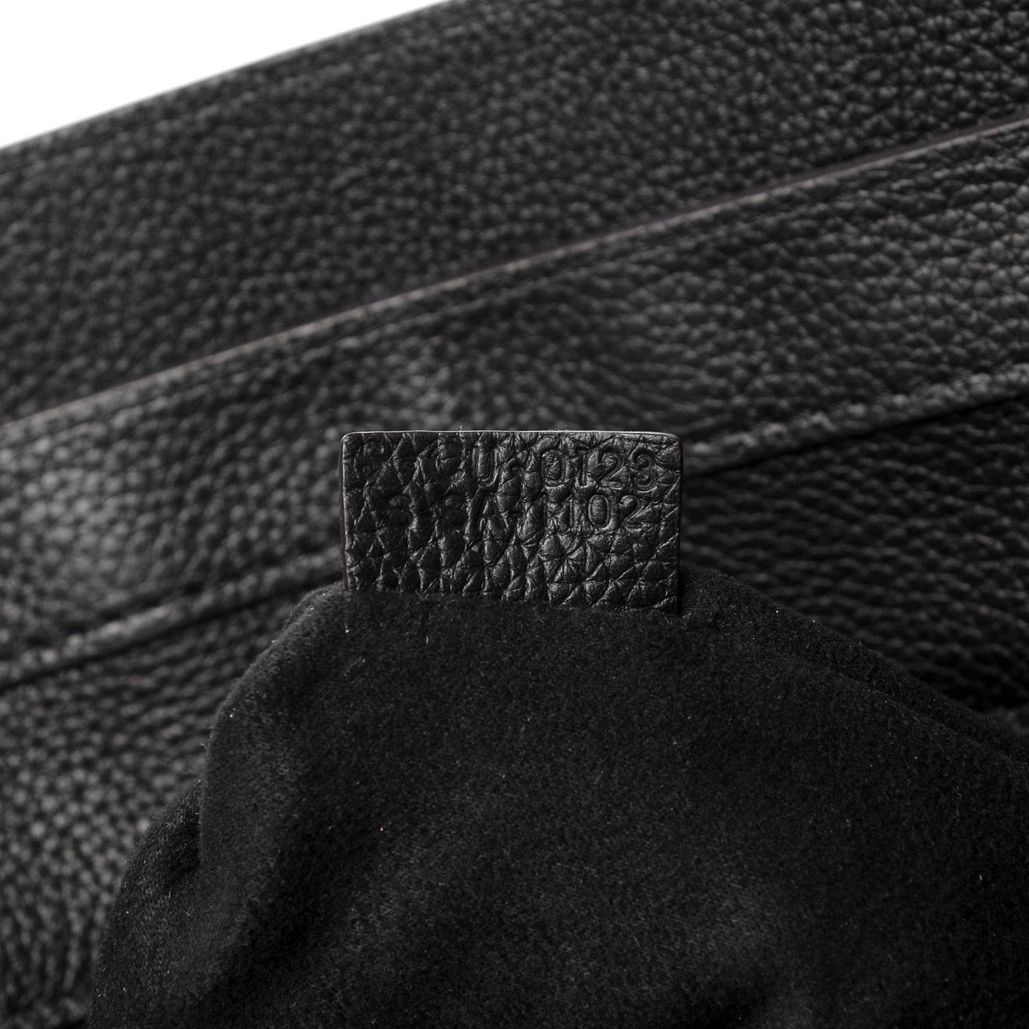Drummed Calfskin Shoulder Luggage Black