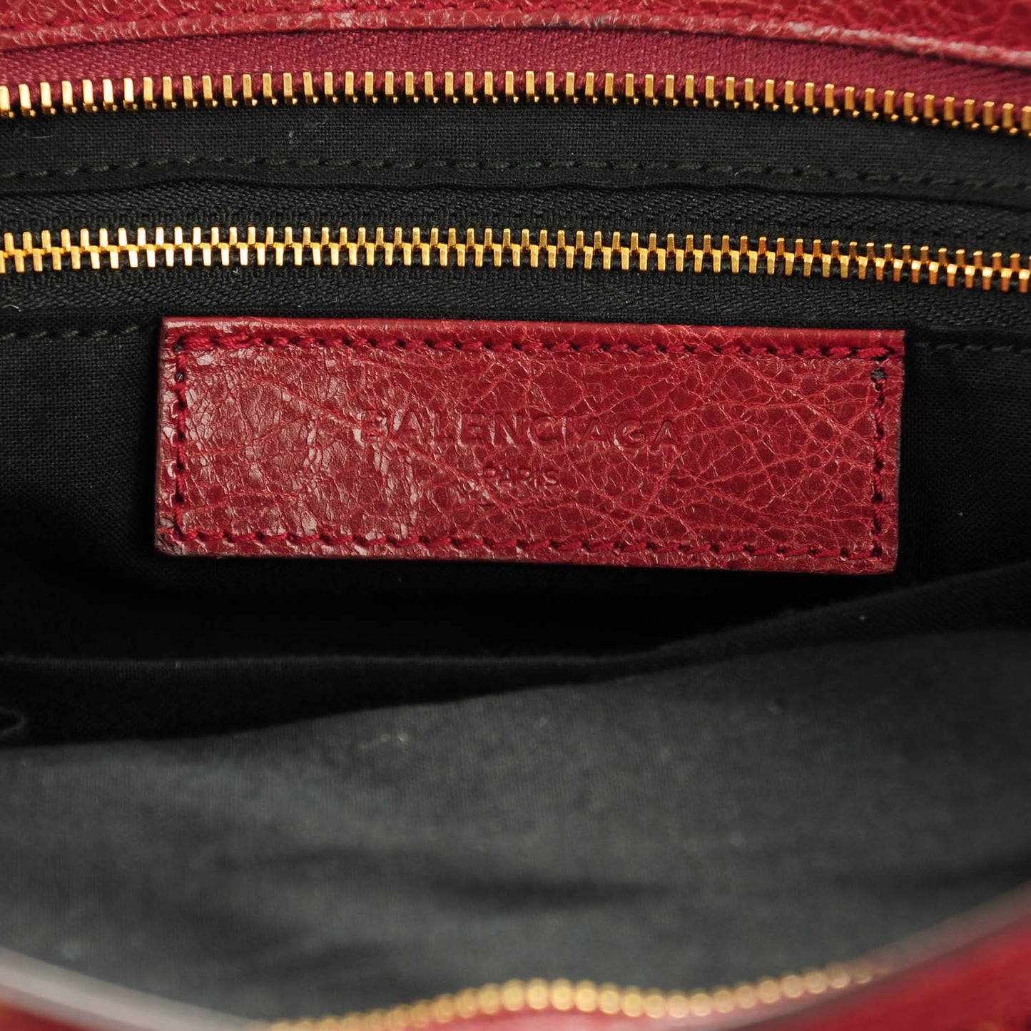 Agneau Giant 12 Gold Hardware City Rouge Cerise
