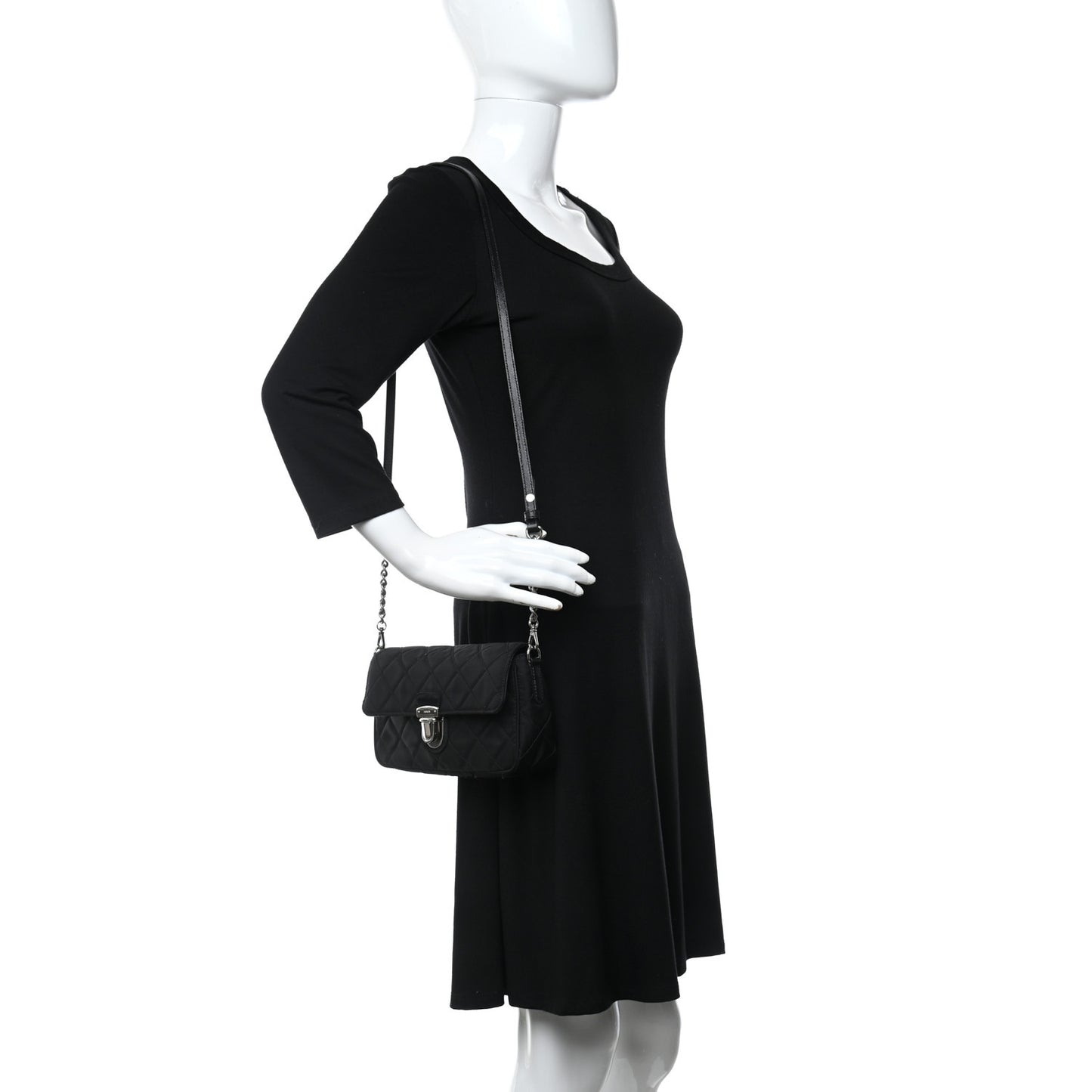 Nylon Tessuto Impuntu Quilted Flap Black