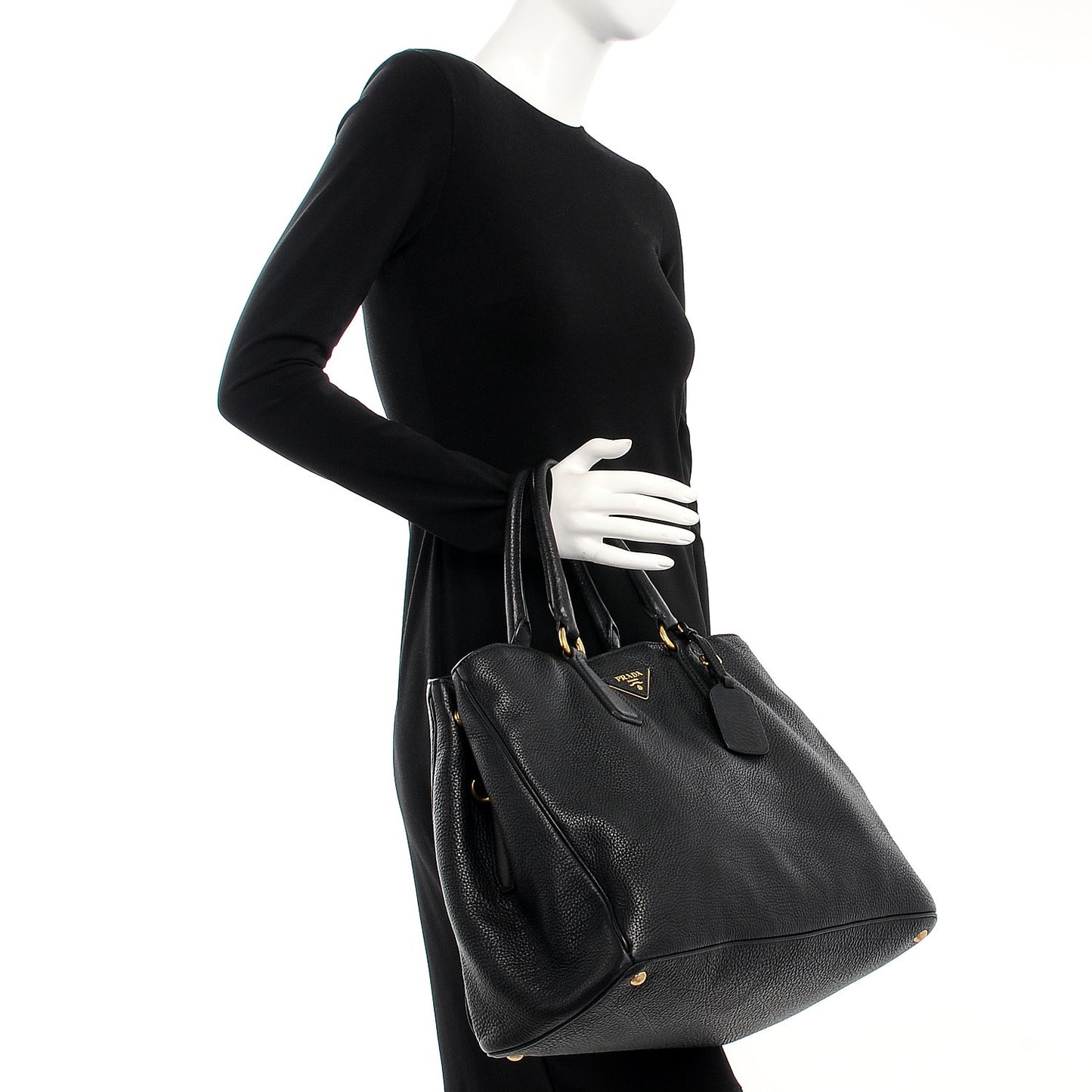 Vitello Daino Tote Nero Black