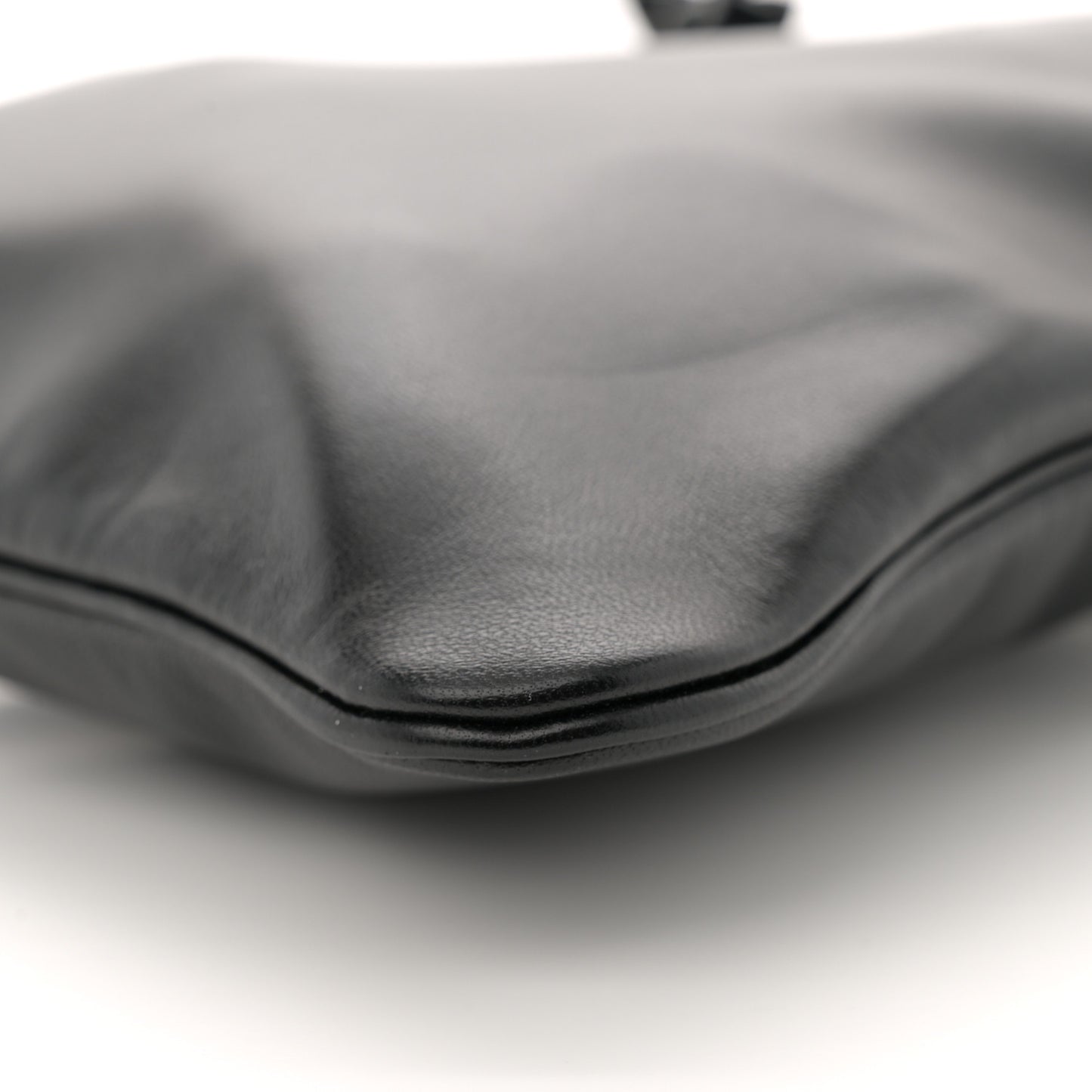 Milo Lambskin Swift Mini Aline Black