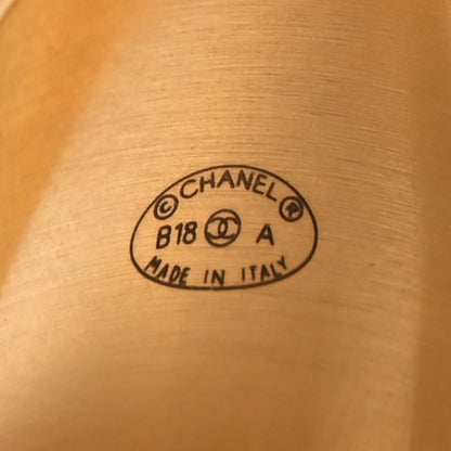 Chanel Metal CC Ring 7.5 Gold 5 of 5