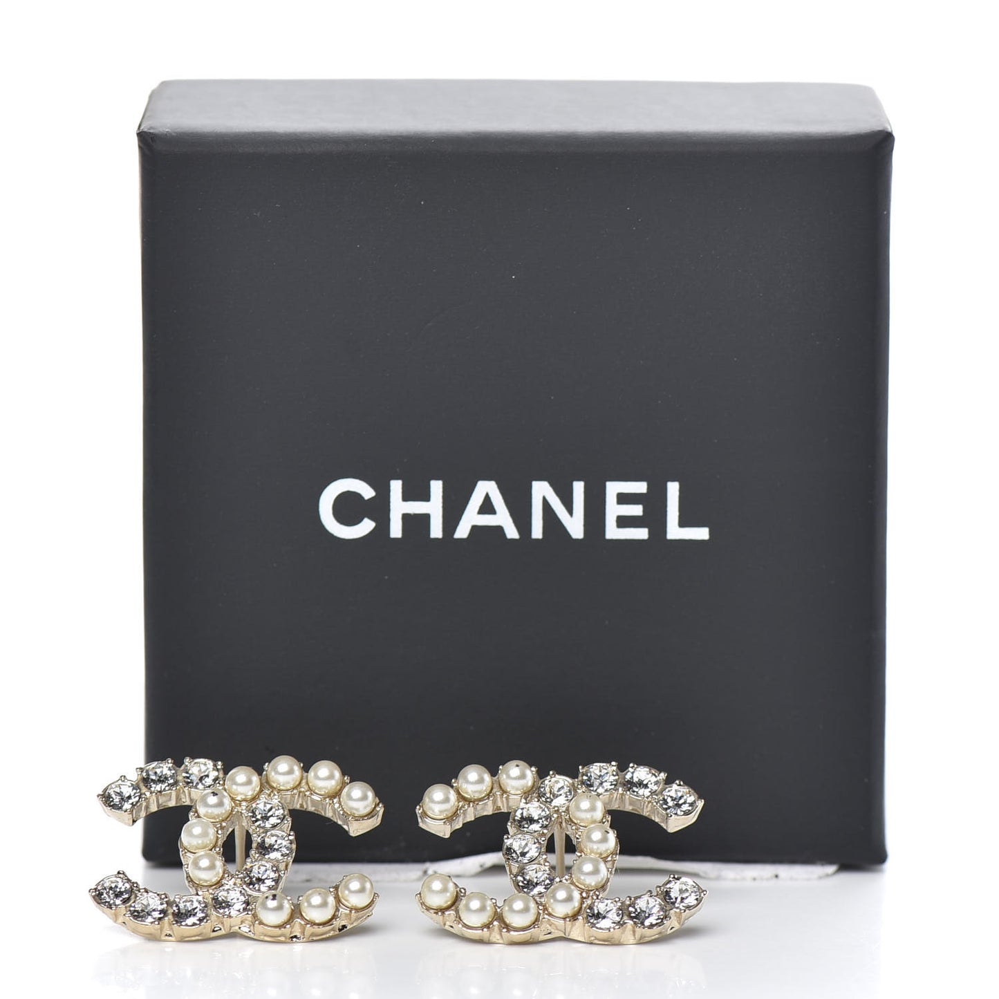Crystal Pearl CC Dazzling Domino Earrings Gold