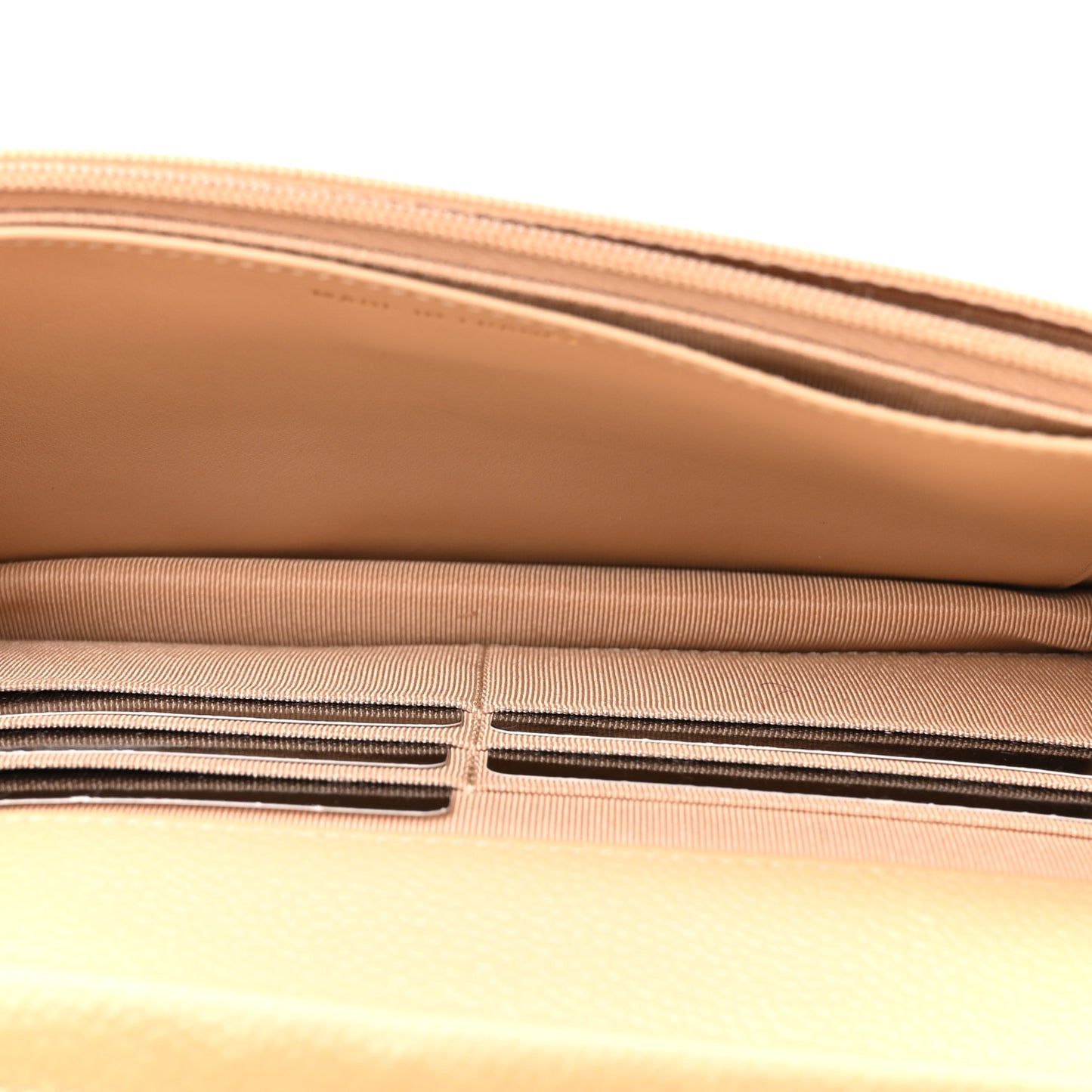 Caviar Quilted Wallet on Chain WOC Beige Clair