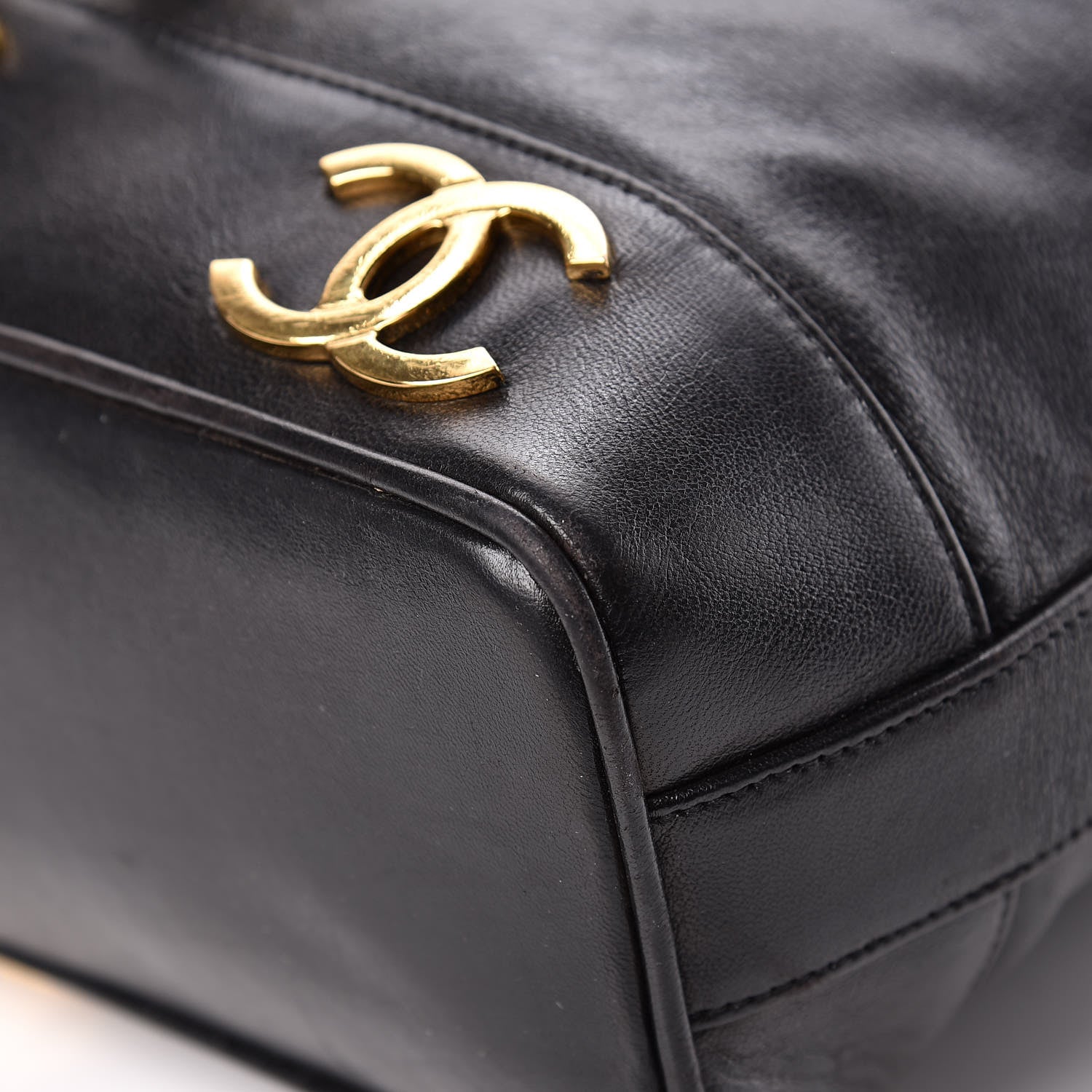 Chanel Lambskin CC Drawstring Shoulder Bag Black 13 of 21