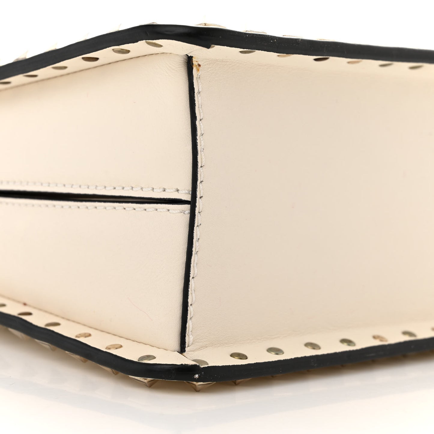 Vitello Rockstud Tote Ivory