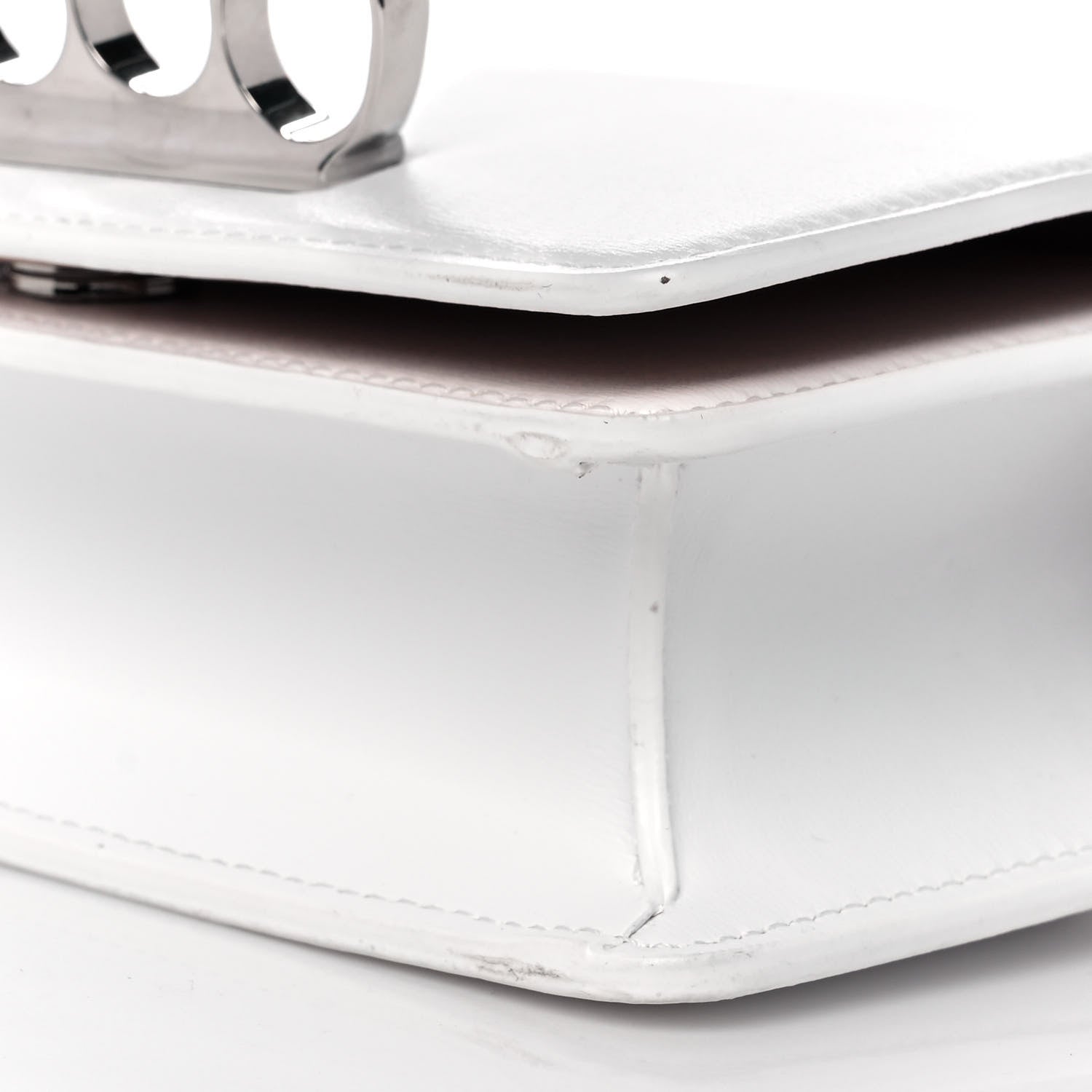 Alexander McQueen Smooth Calfskin Four Ring Knuckle Mini Chain Clutch White 8 of 8