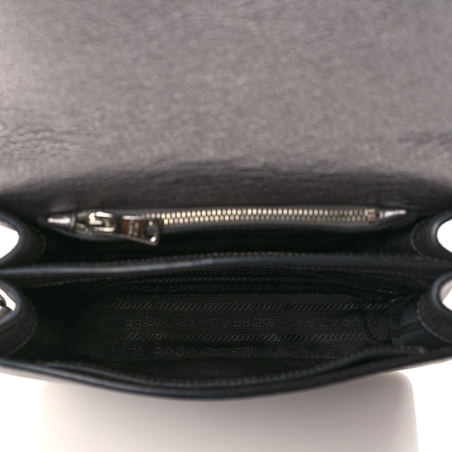 Metallic Vitello Daino Flap Crossbody Cromo